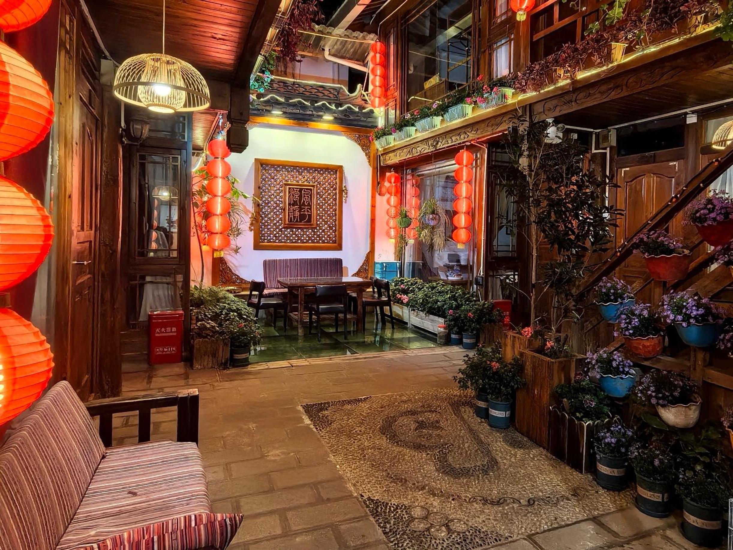Lijiang Old Town Meiliju View Inn