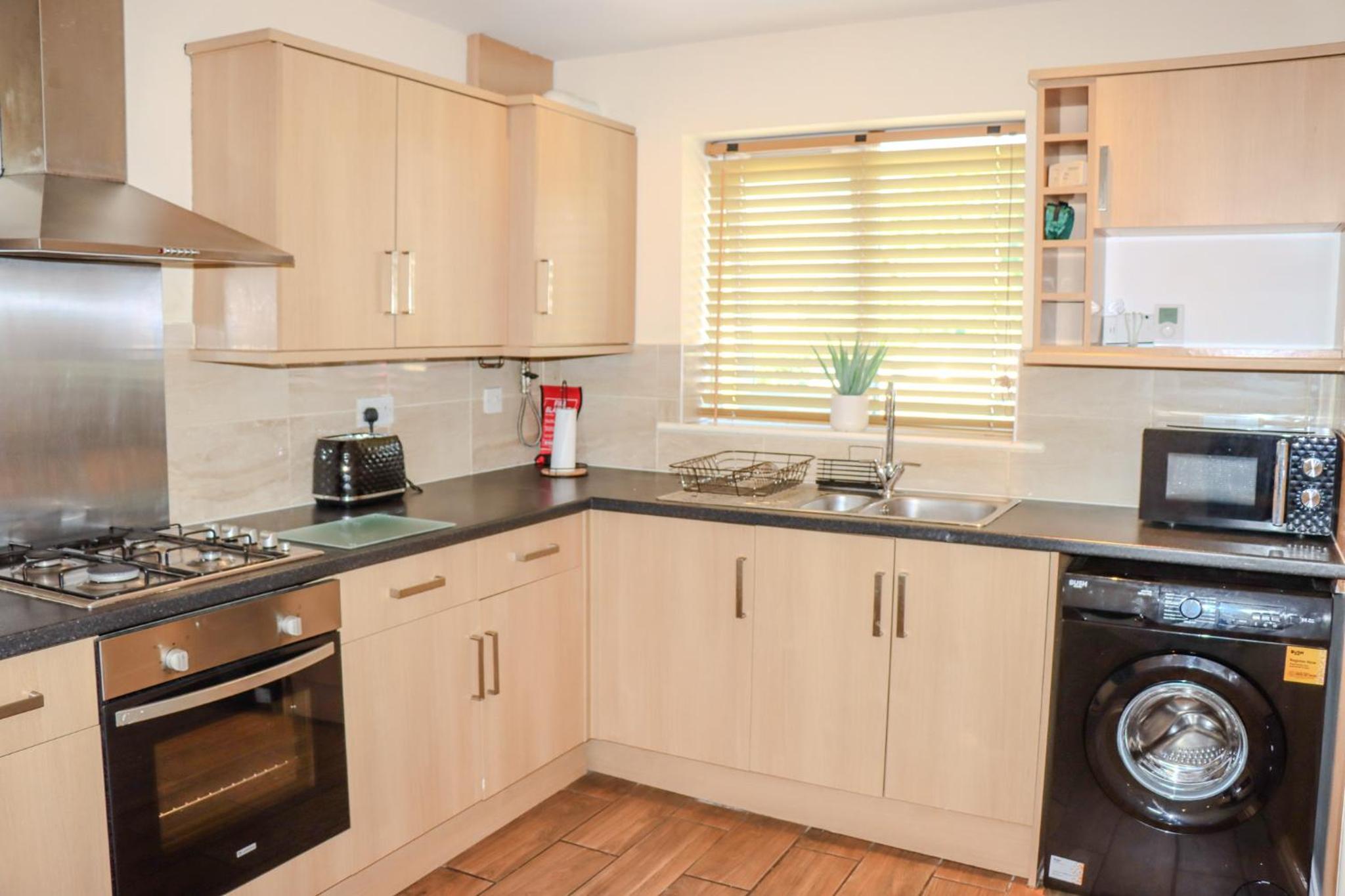 Doncaster Vacations - Flower View - Property Image 5