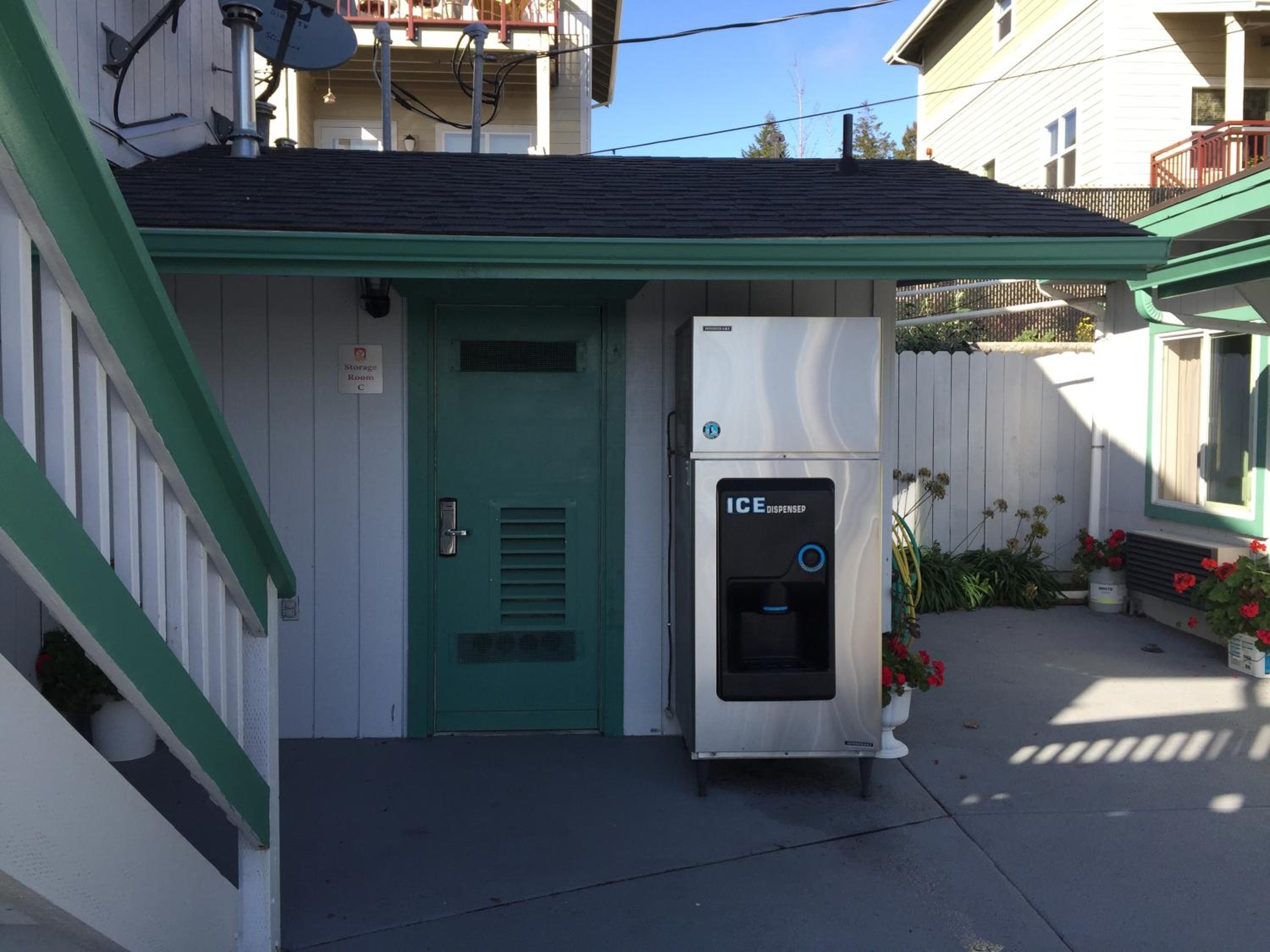 Westward Inn