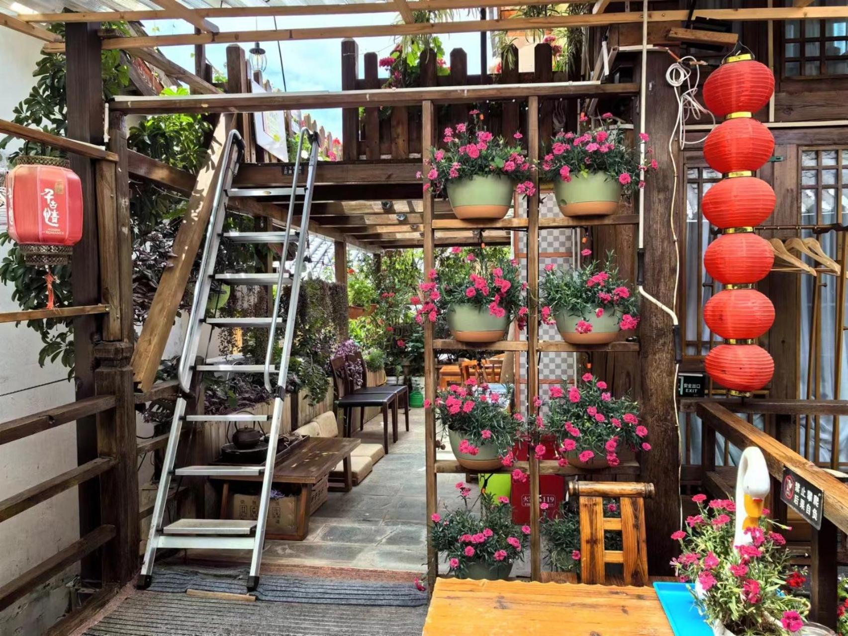 Lijiang Old Town Meiliju View Inn