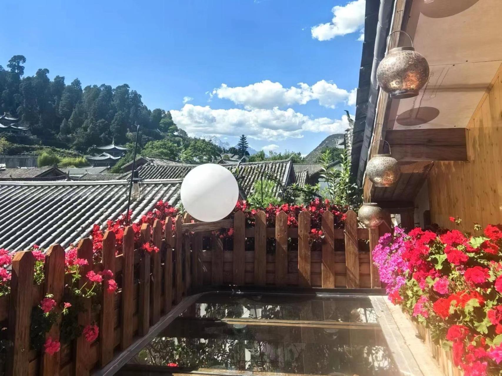 Lijiang Old Town Meiliju View Inn
