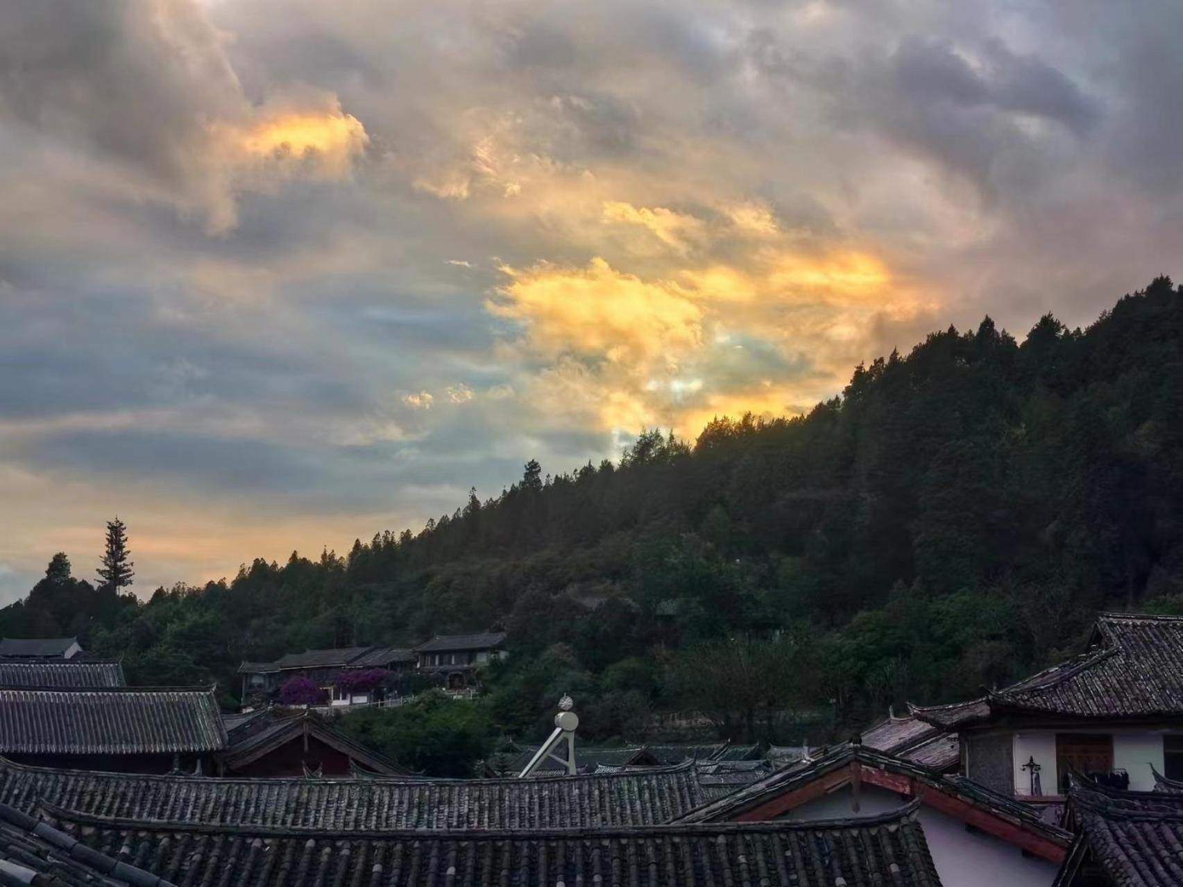 Lijiang Old Town Meiliju View Inn