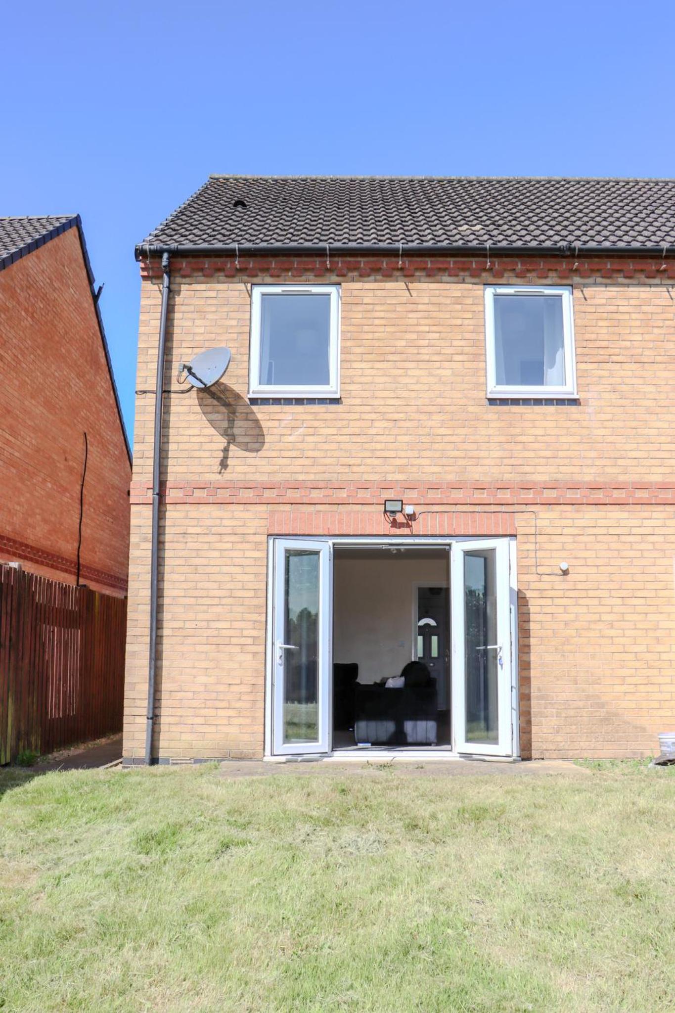 Doncaster Vacations - Flower View - Property Image 10