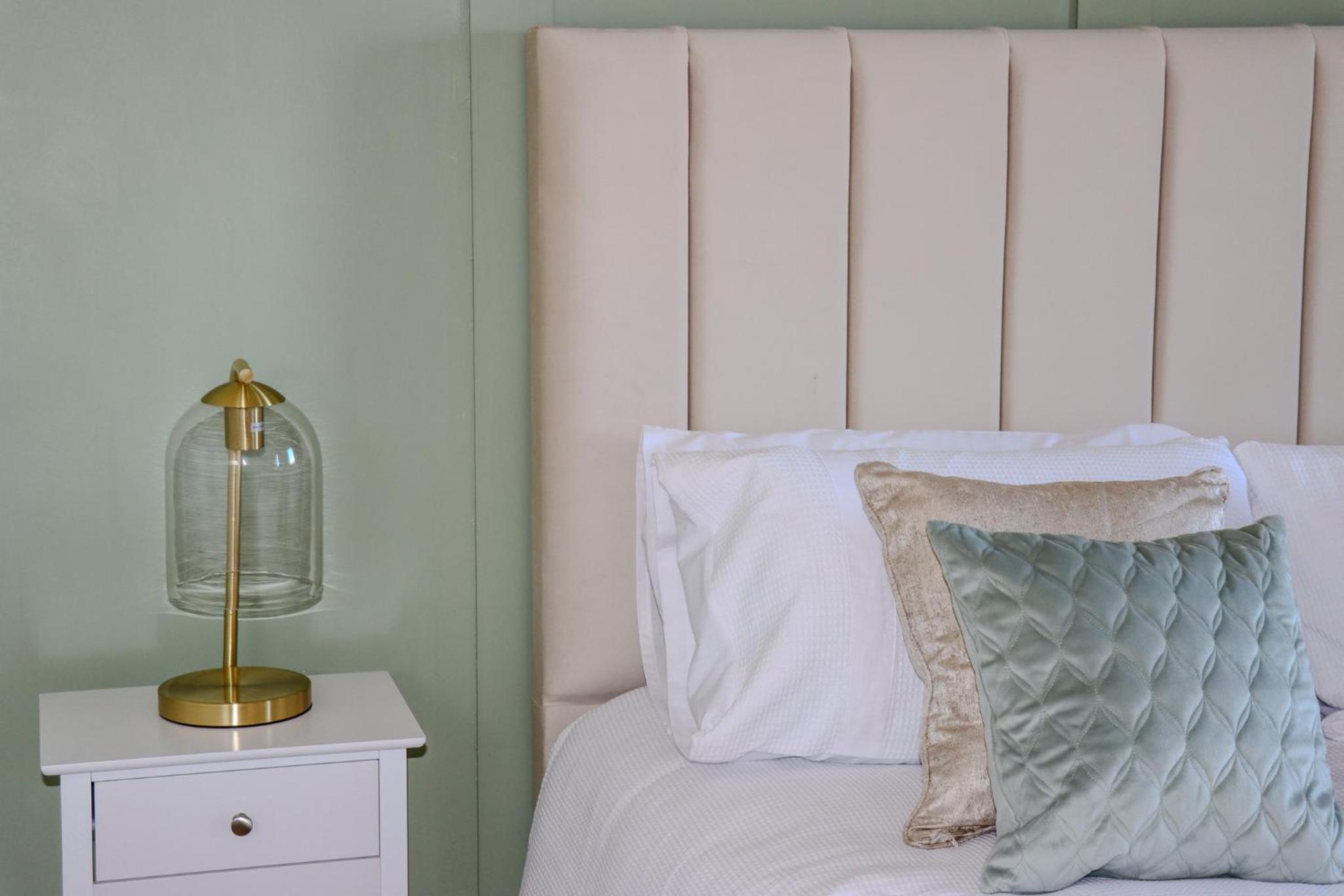 Doncaster Vacations - Flower View - Property Image 7