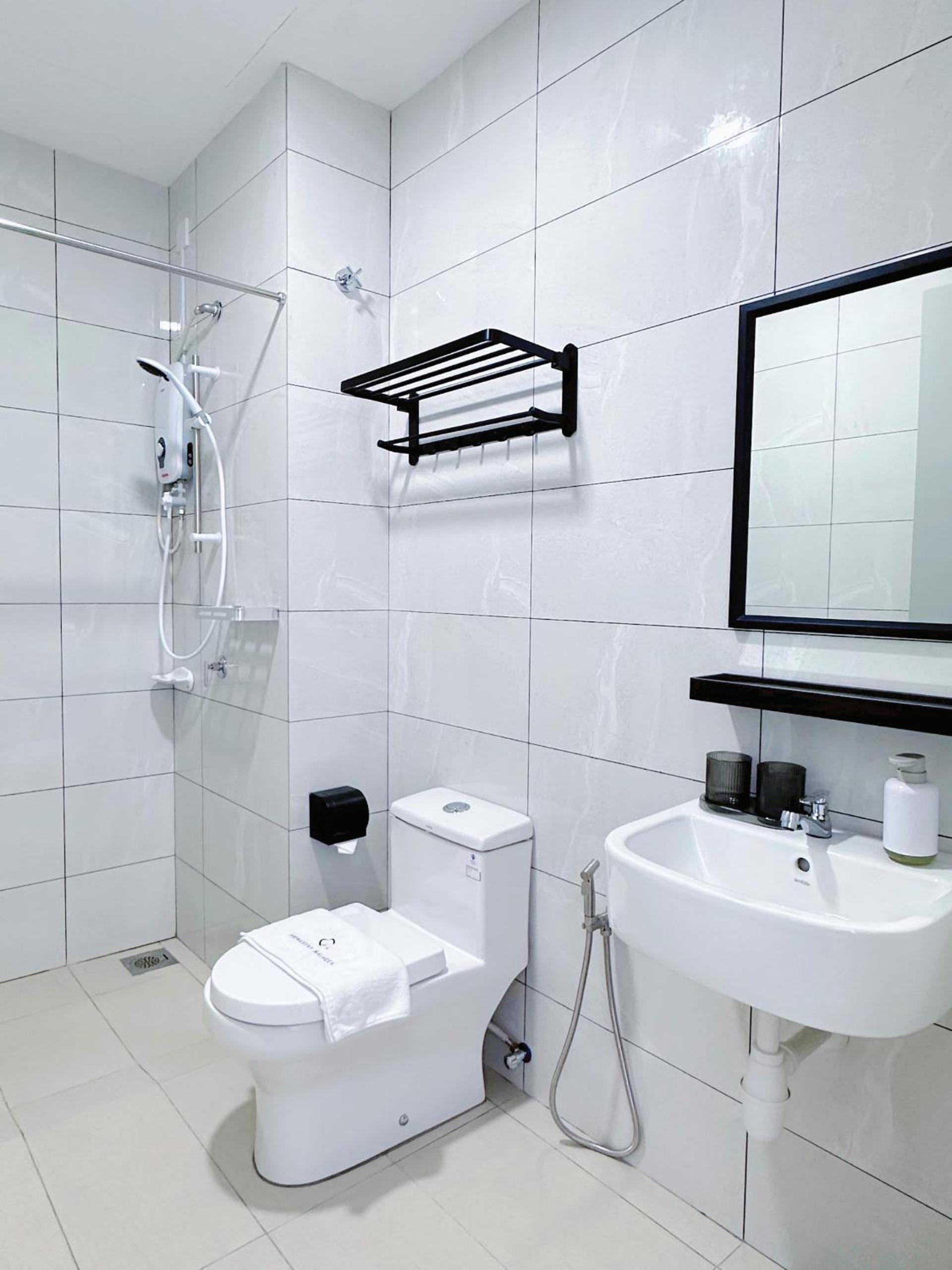 Amber Cove by C Homestay Malacca