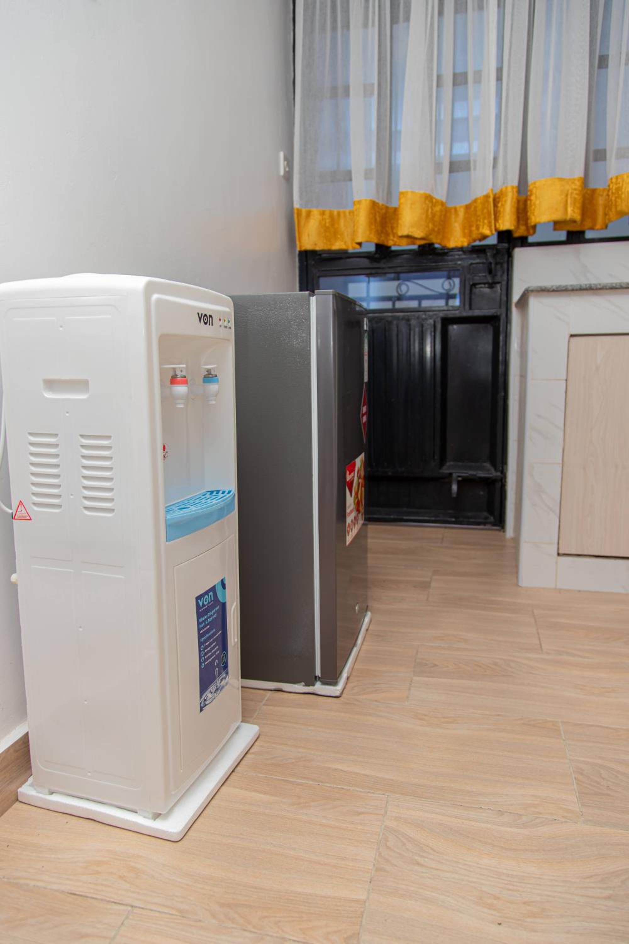 CynRose Suites