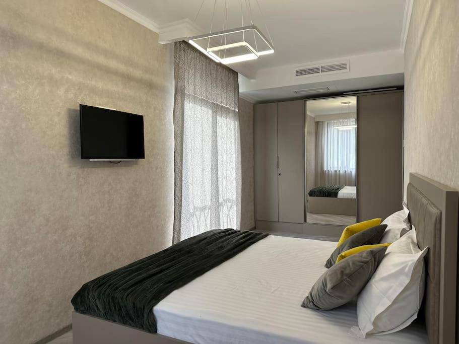 Apt with Terrace to chill and Mountain View