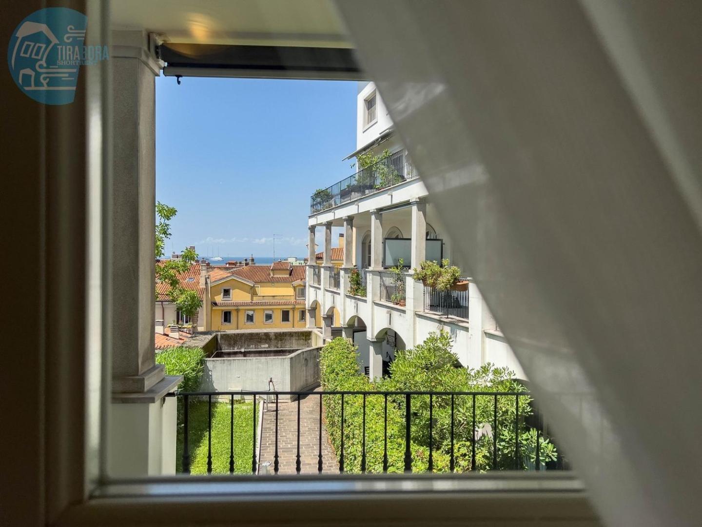 Cattedrale 5 Tirabora Short Rent, con parcheggio privato