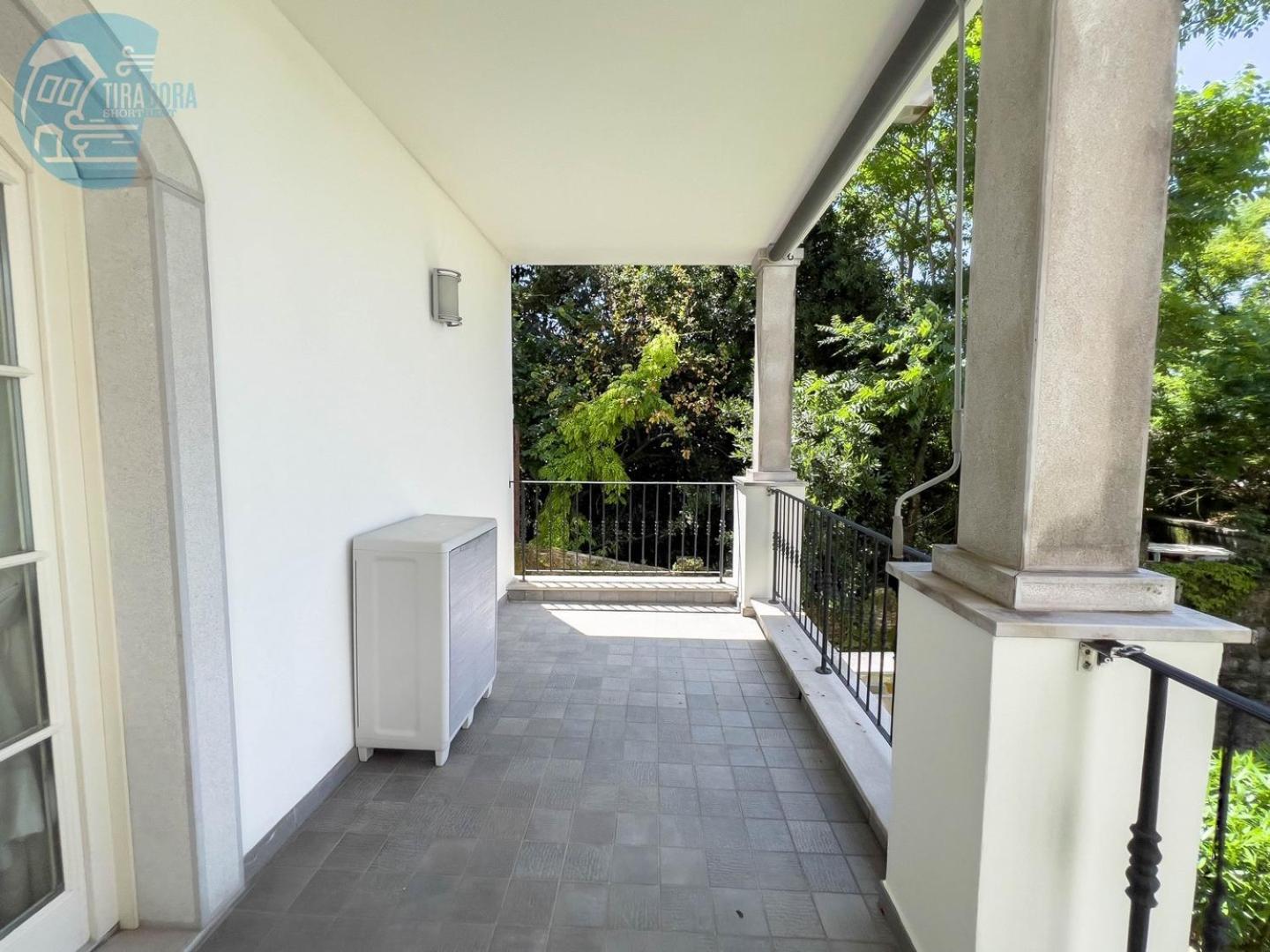Cattedrale 5 Tirabora Short Rent, con parcheggio privato