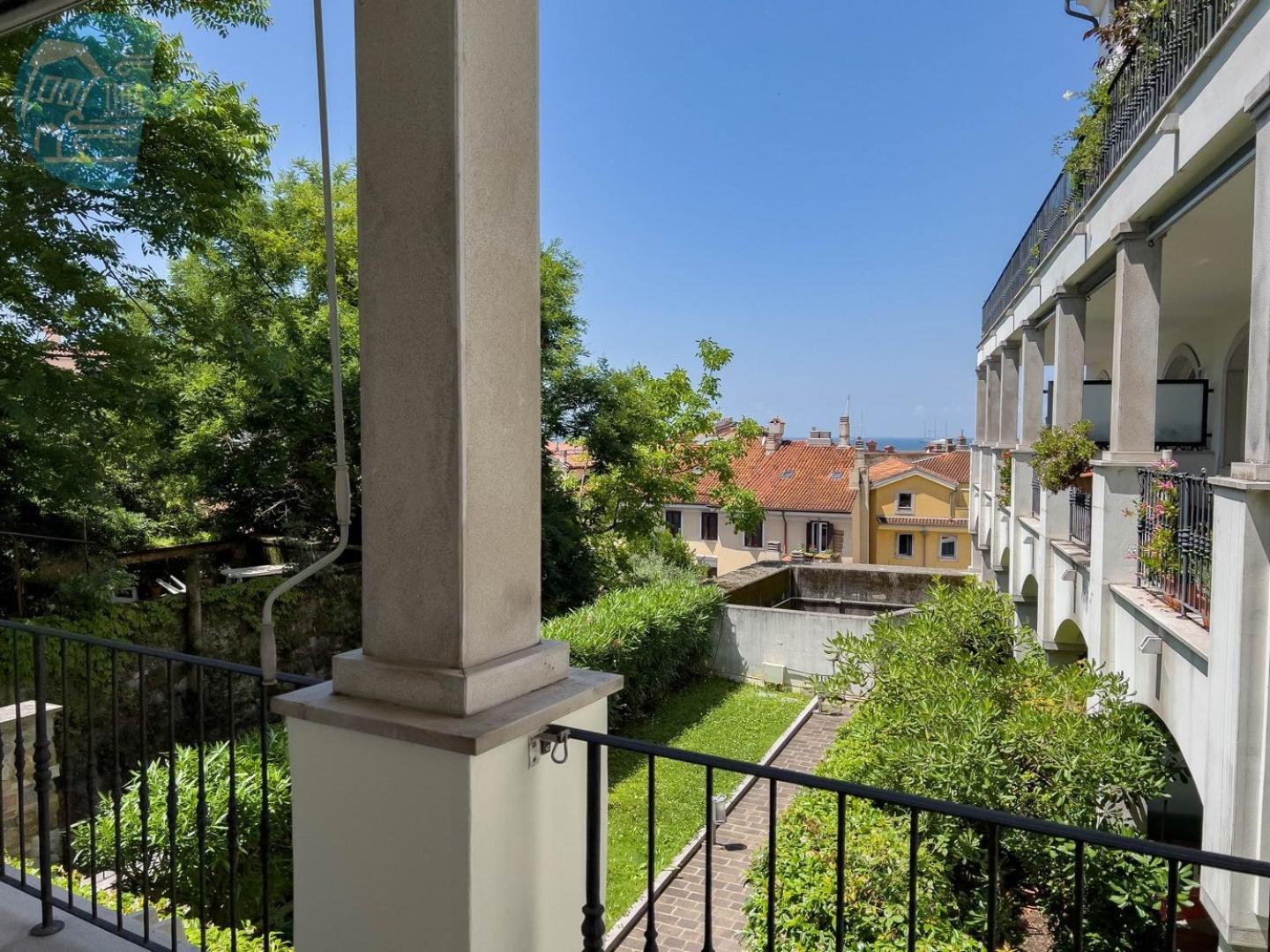 Cattedrale 5 Tirabora Short Rent, con parcheggio privato