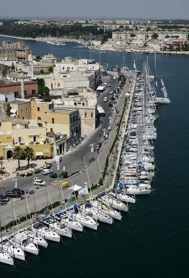 Centro Storico MARE FUORI