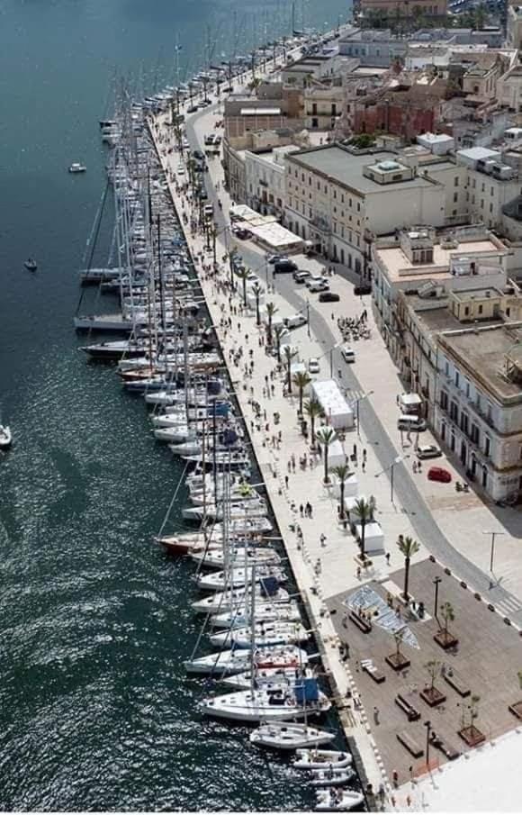 Centro Storico MARE FUORI