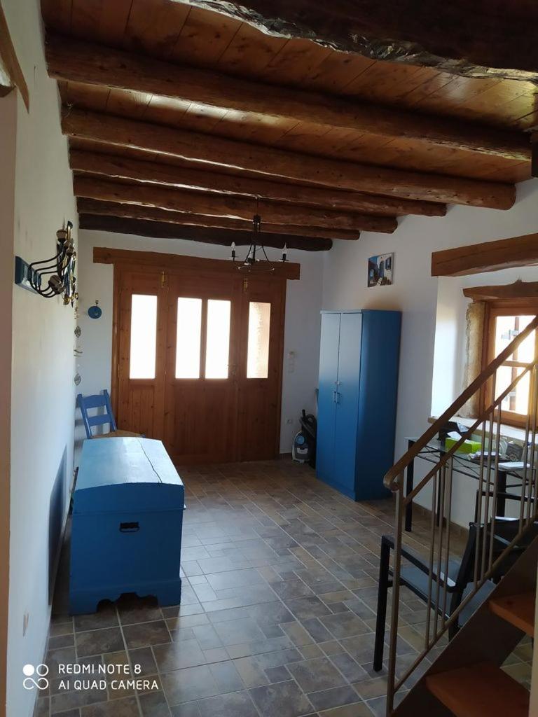 Charmante maison crétoise à Embrosneros