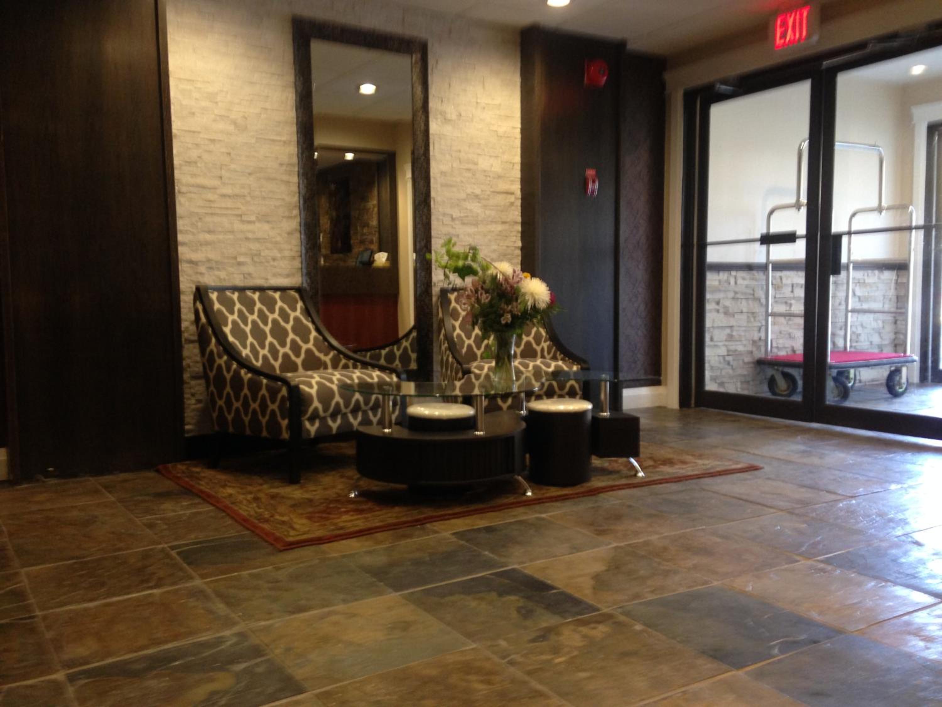 Days Inn by Wyndham Sylvan Lake