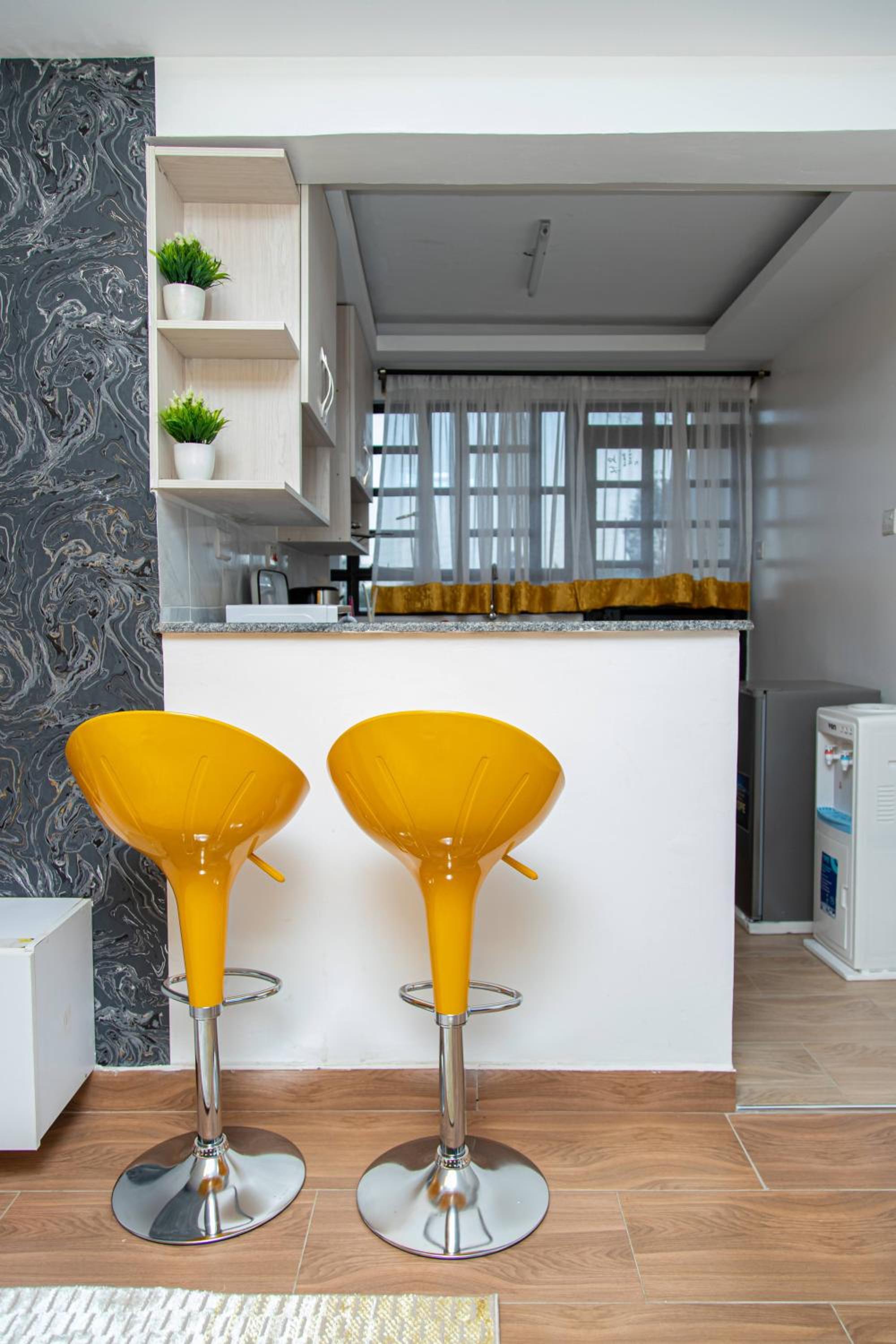 CynRose Suites