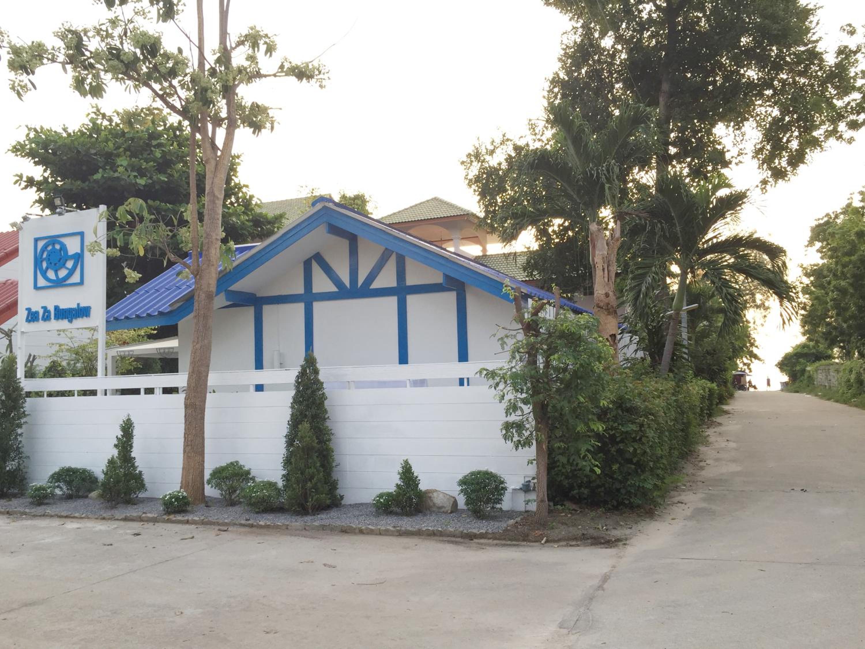 Zea Za Bungalow