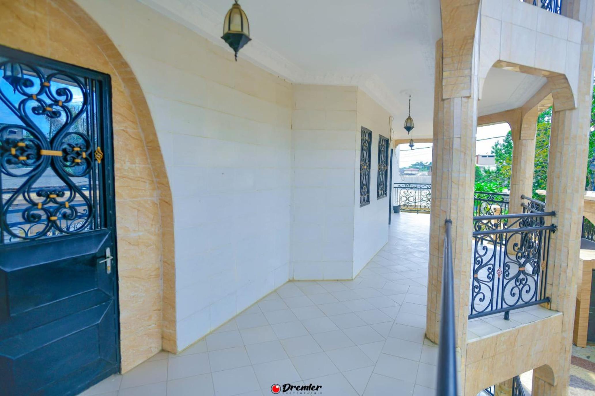PRESTIGE House