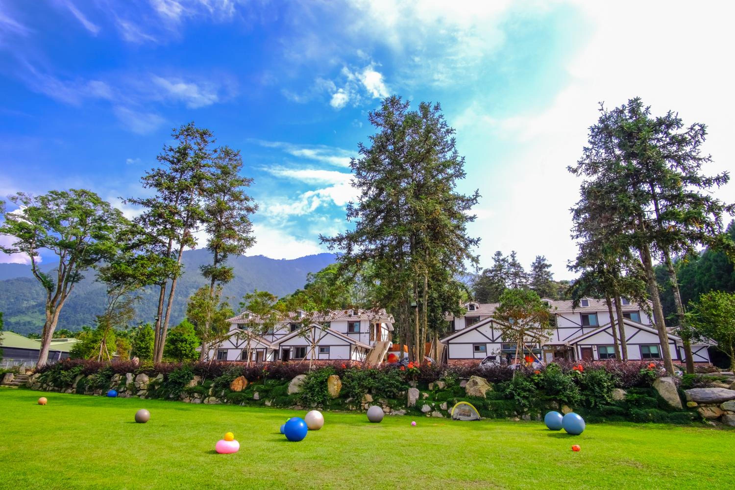 Yo Shen Jing Resorts