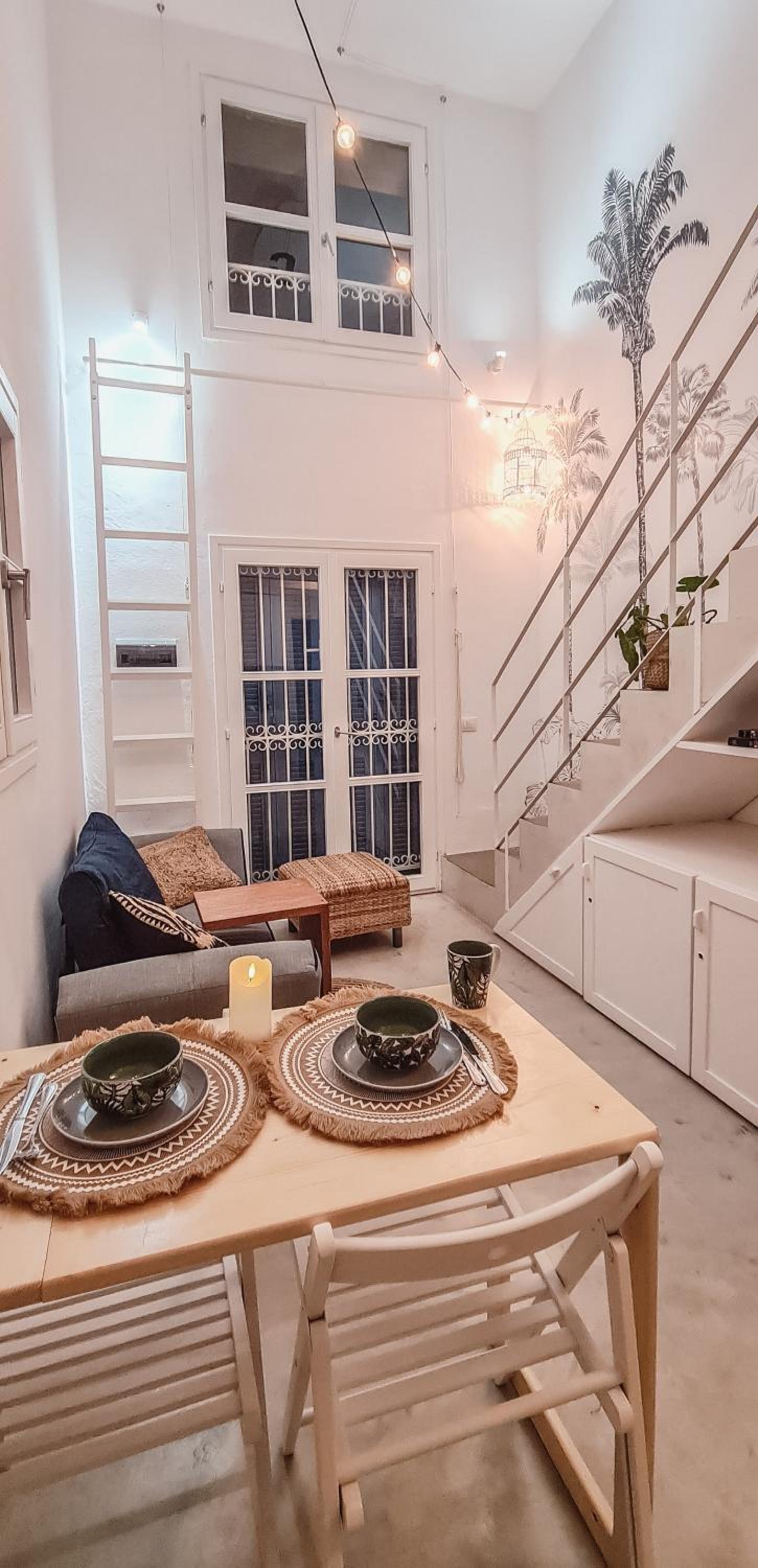 Chic Surf-Inspired Mezzanine Studio 