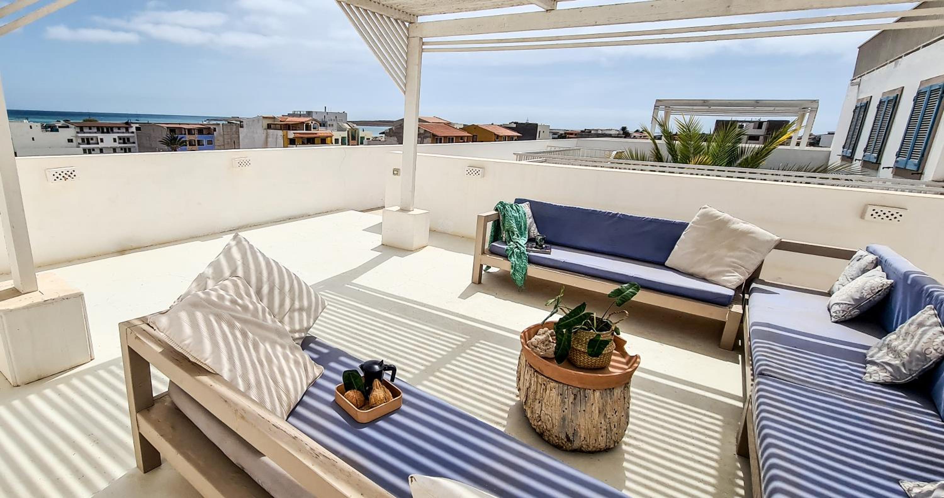 Chic Surf-Inspired Mezzanine Studio 