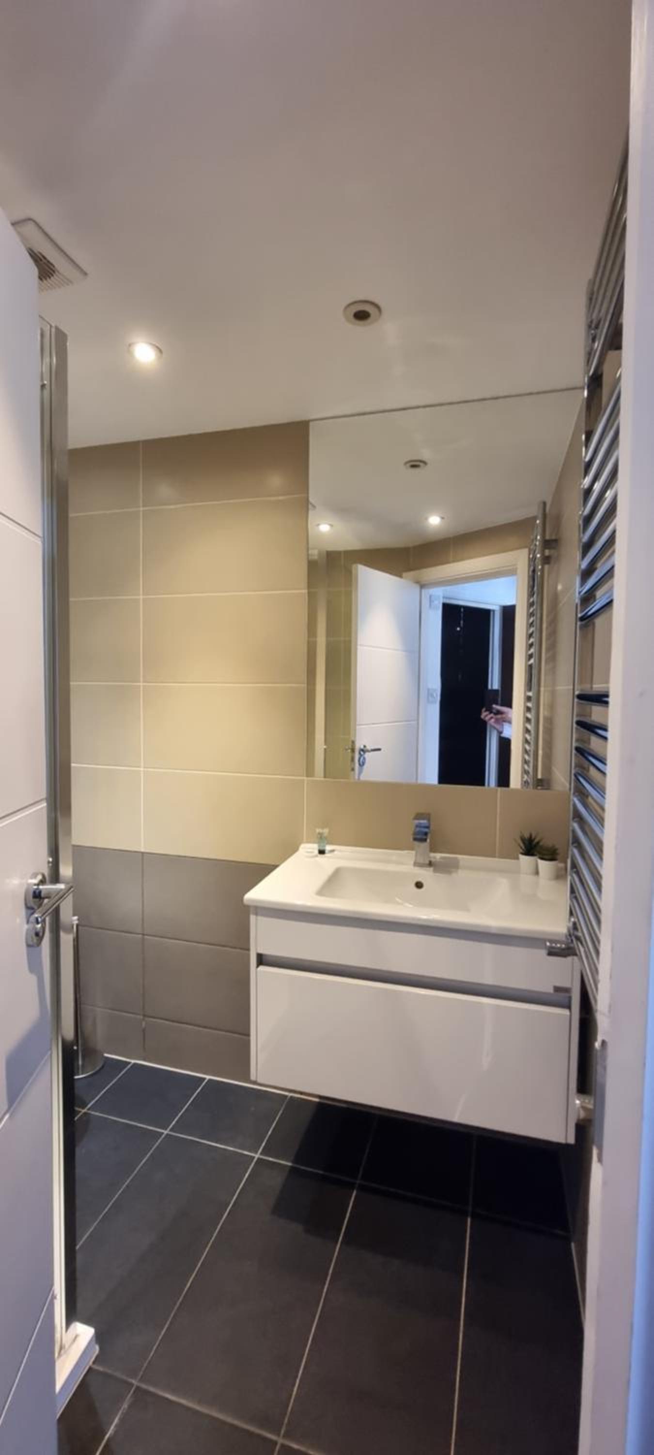 Star London Heath St 2-Bed Adobe