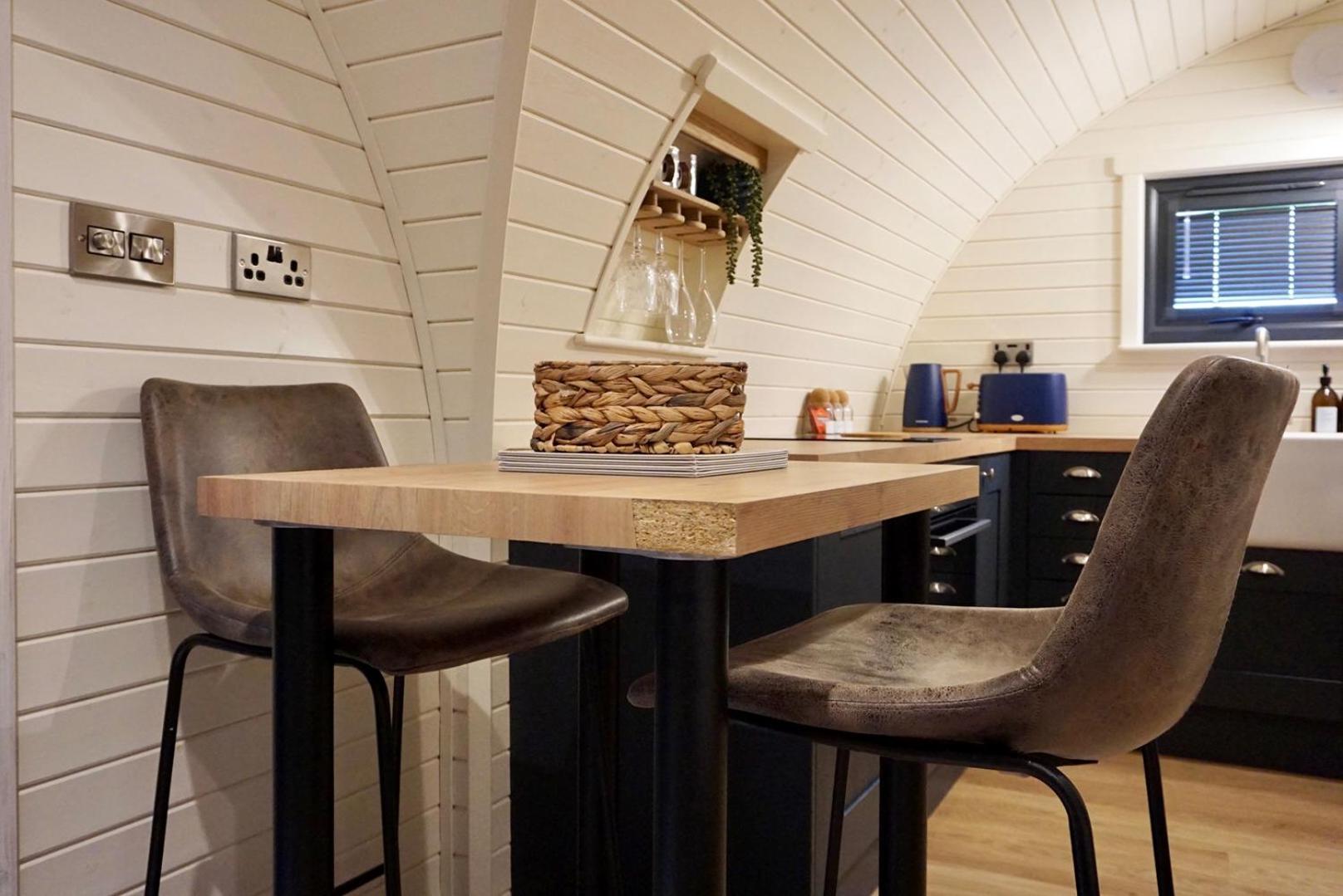 EASTRIDGE GLAMPING