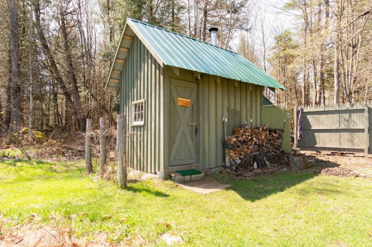 Riverside Cabin