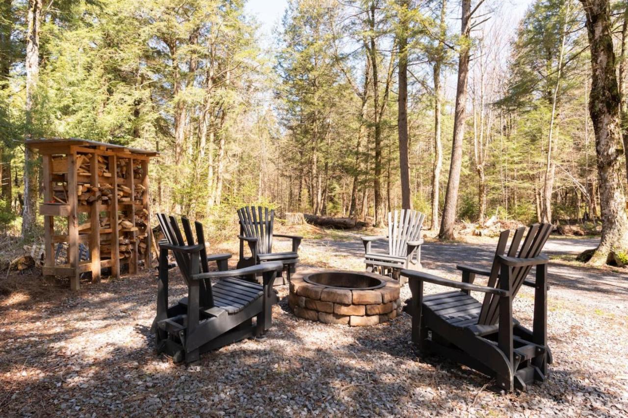 Riverside Cabin