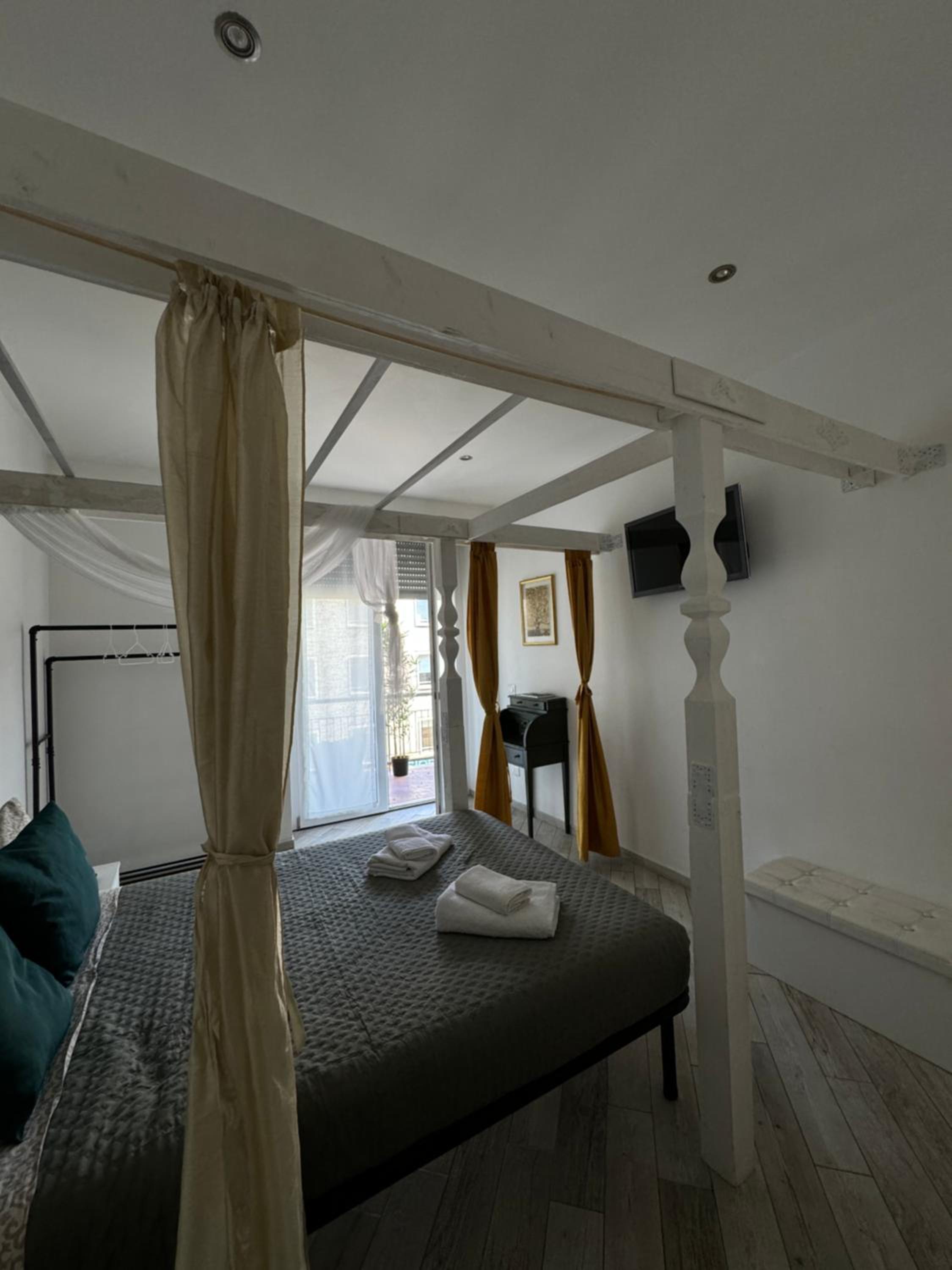 Four bedroom apartment in the centre of the city