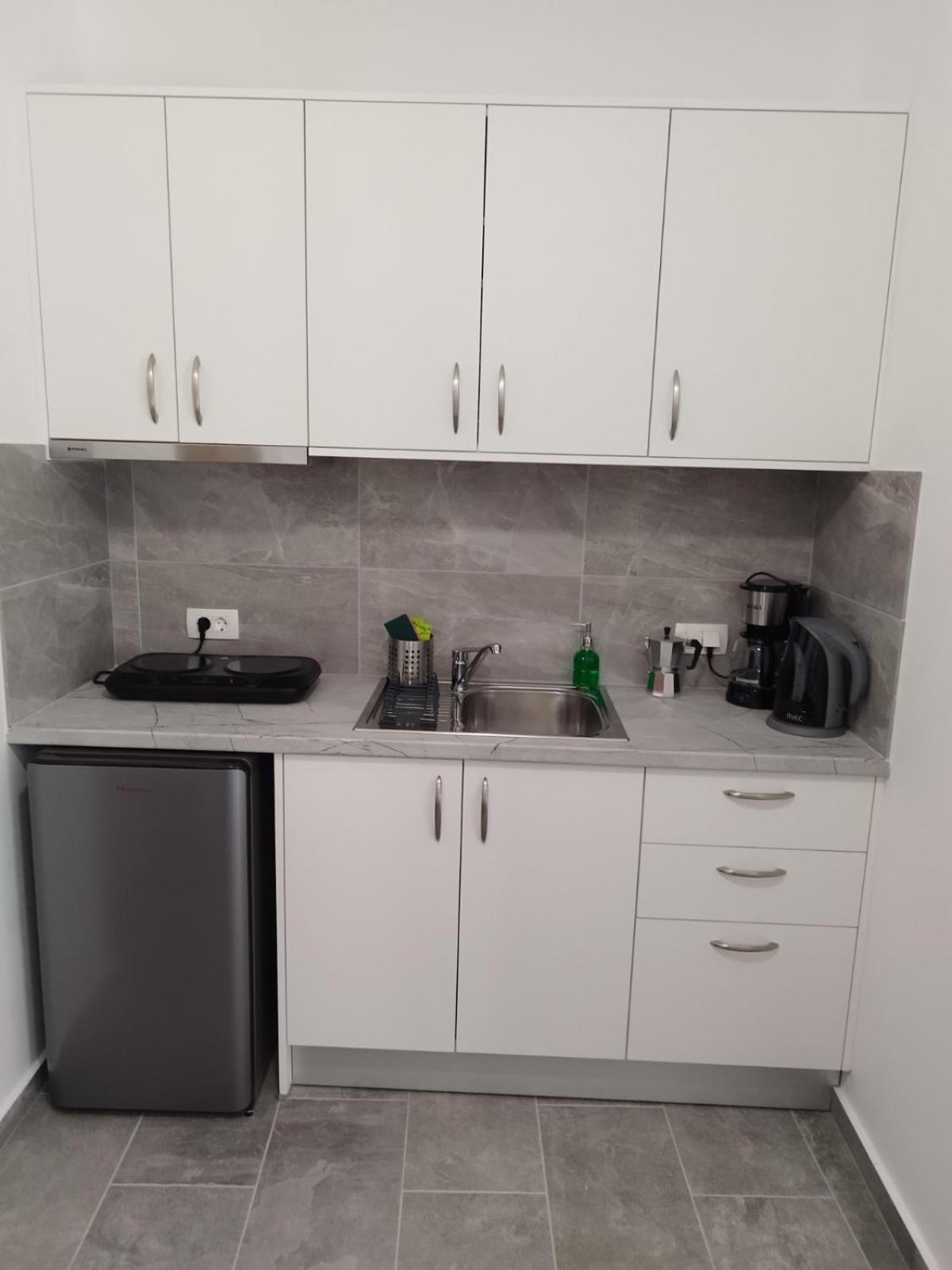 Aithra Studios photo 4