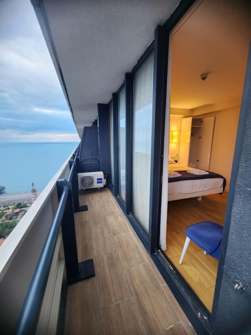 A beautiful view of Orbi view 5