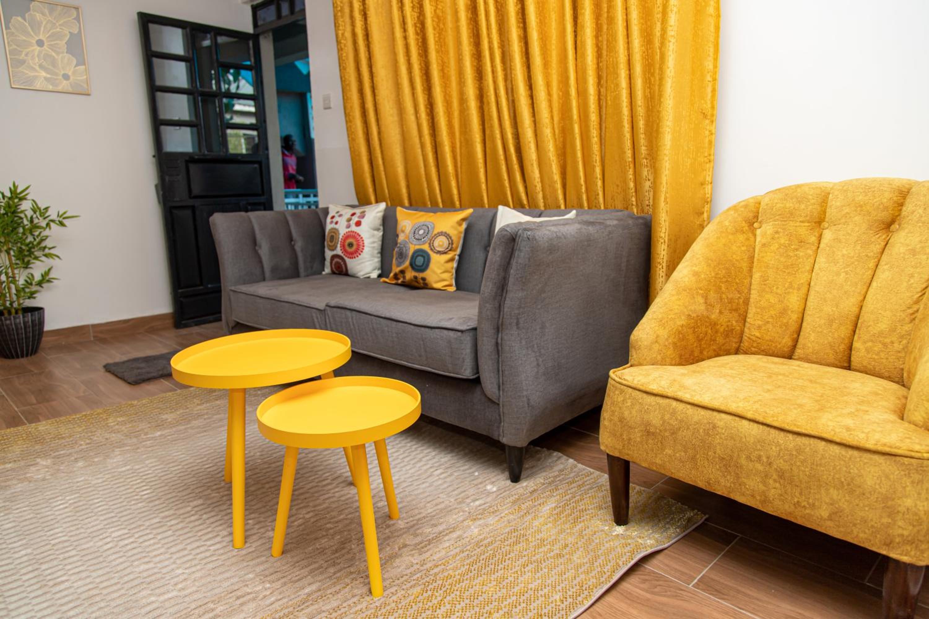 CynRose Suites