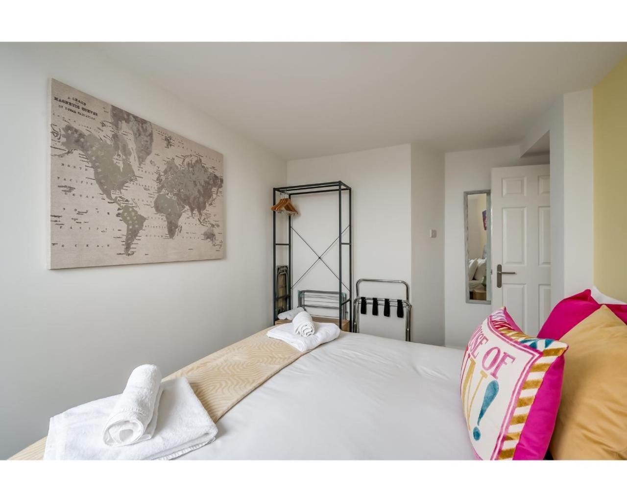 Belfast Vacations - Central Belfast Apartments Jubilee Heights - Property Image 9