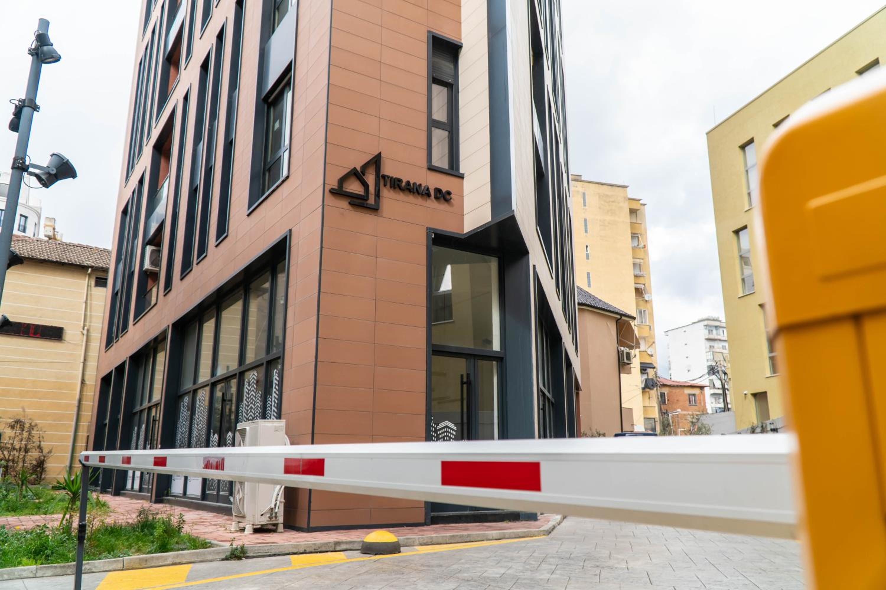 Signature apartment 12