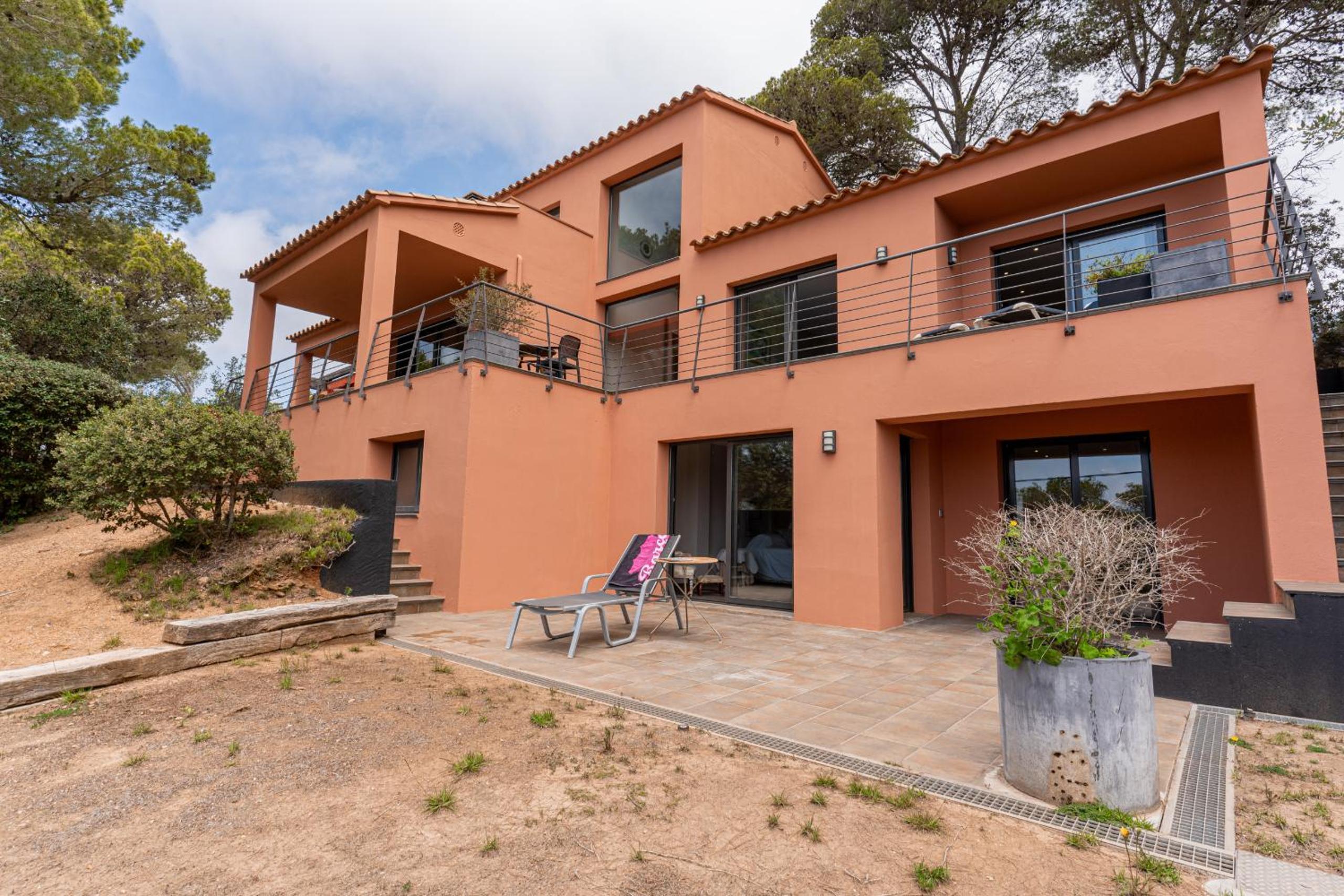 Eleanors House