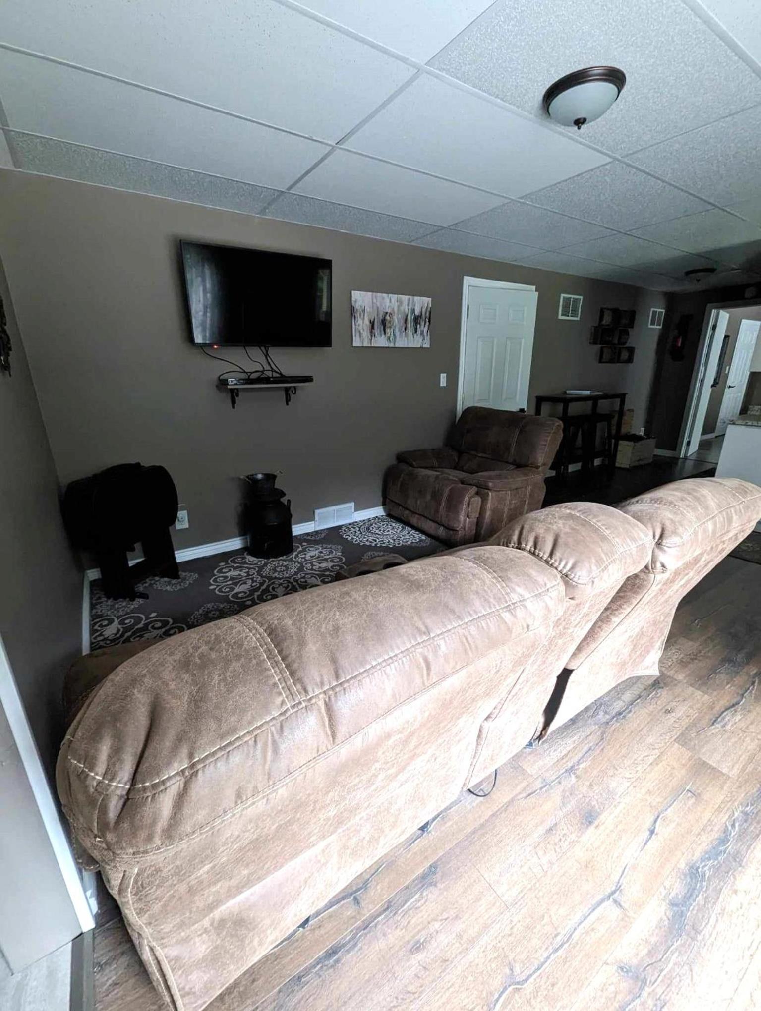 Suite in the Bush-Private Apartment