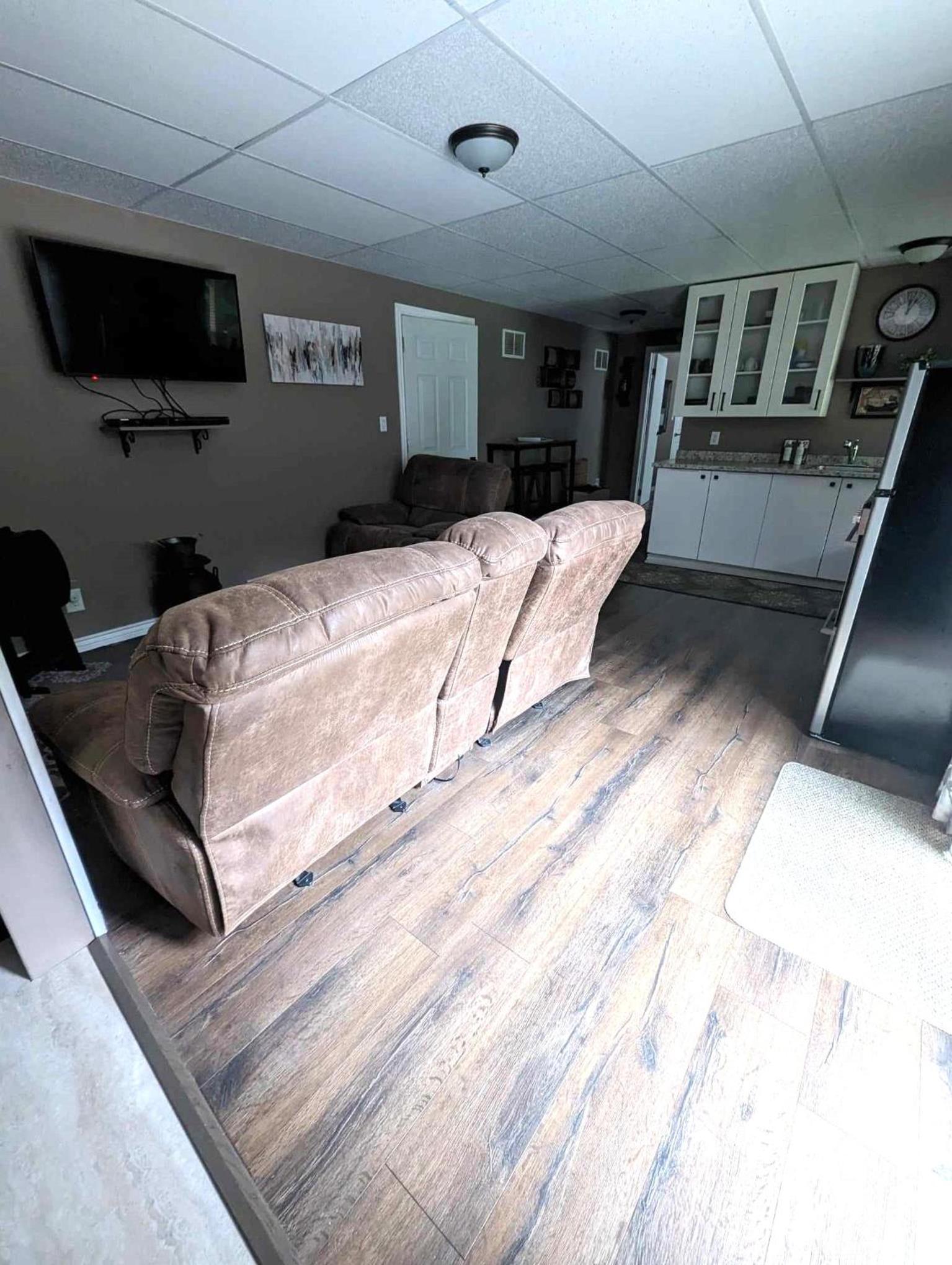 Suite in the Bush-Private Apartment
