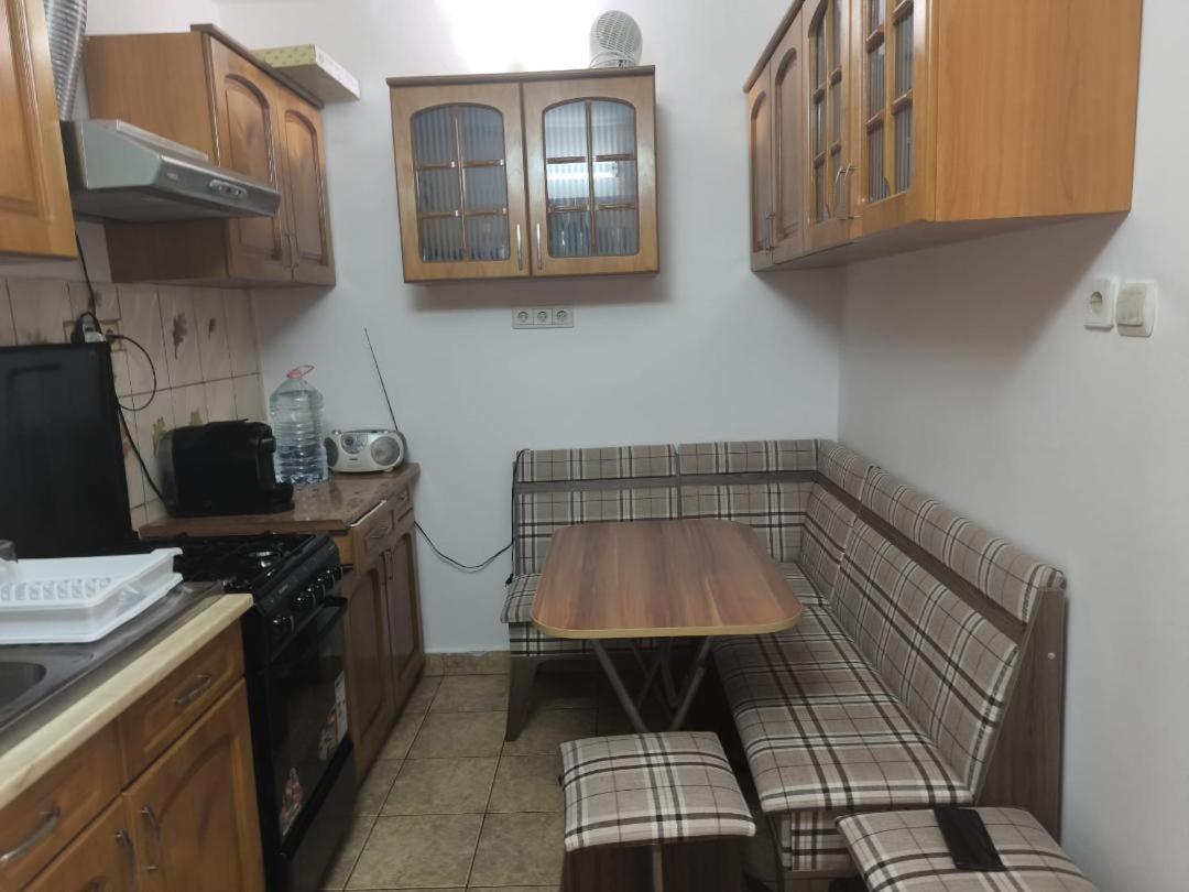 Apartament Herculane view 5