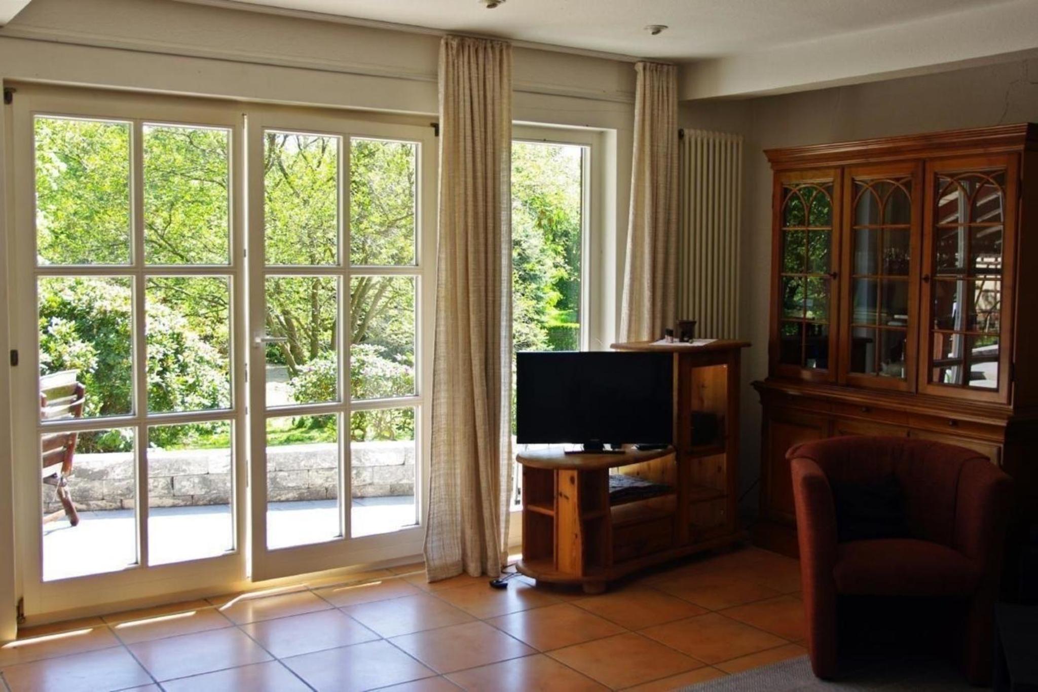 Appartement mit Terrasse und Garten