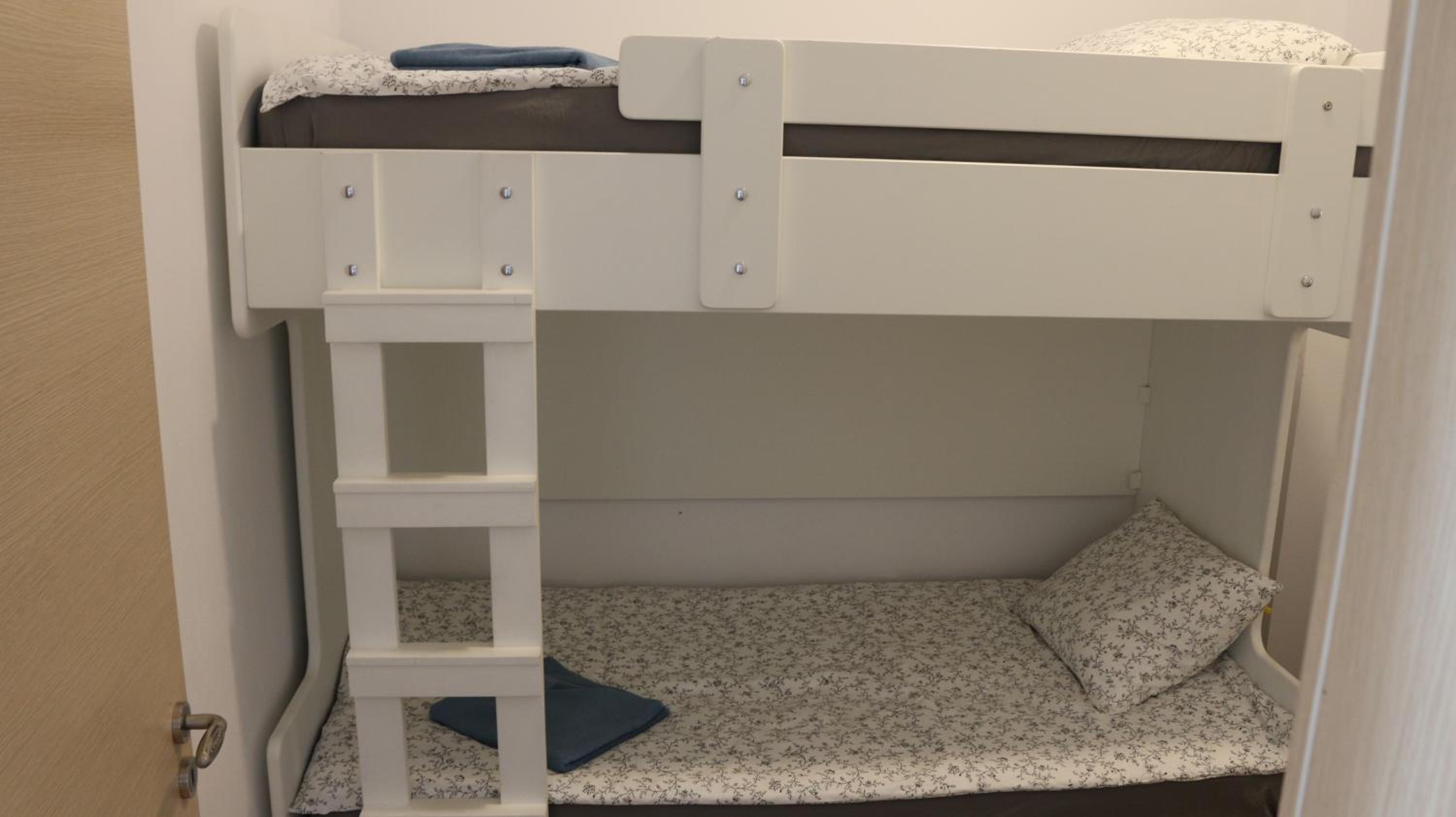 Two Worlds Sea View Apartment