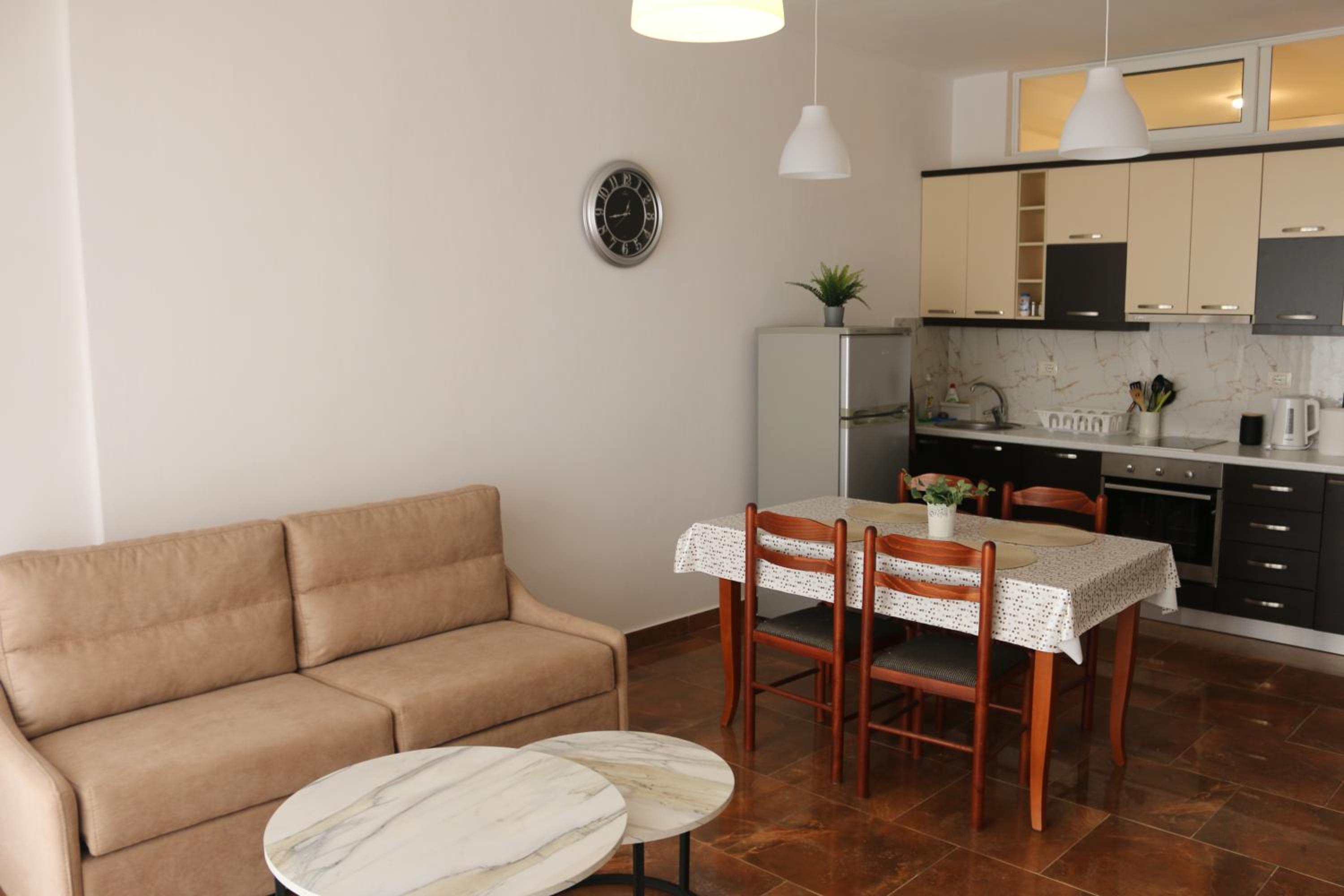 Two Worlds Sea View Apartment