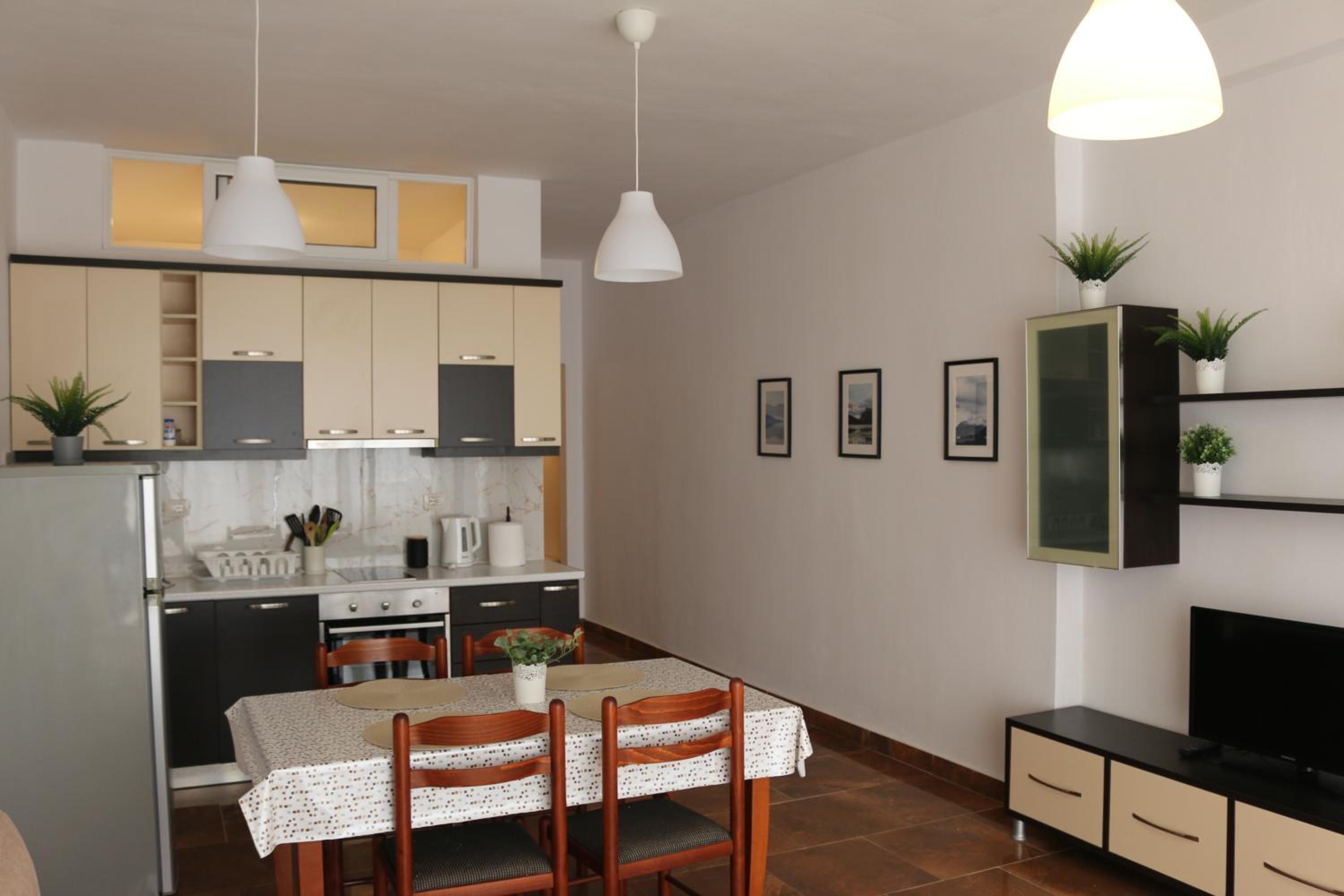 Two Worlds Sea View Apartment