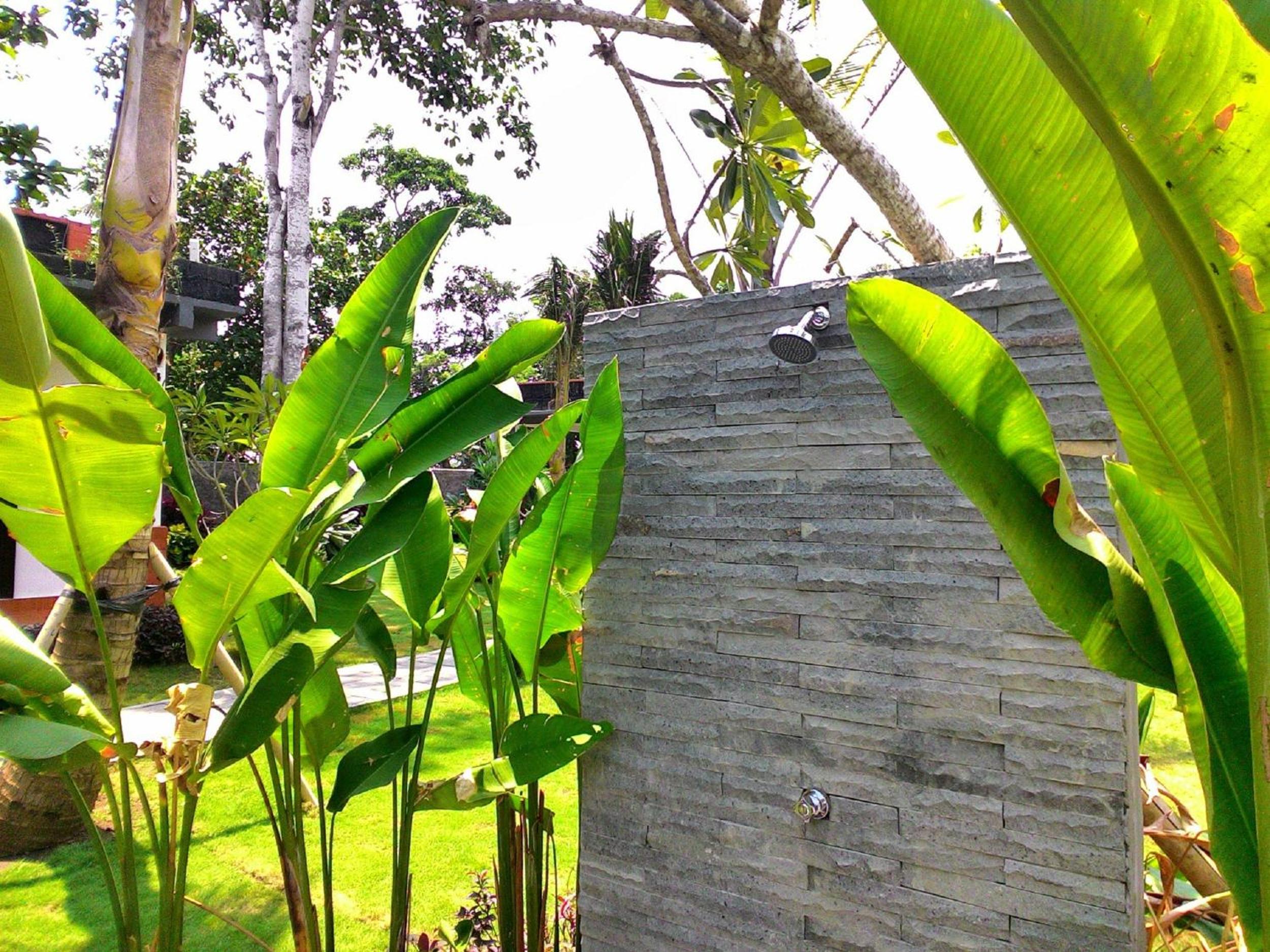 D'Mell Bali