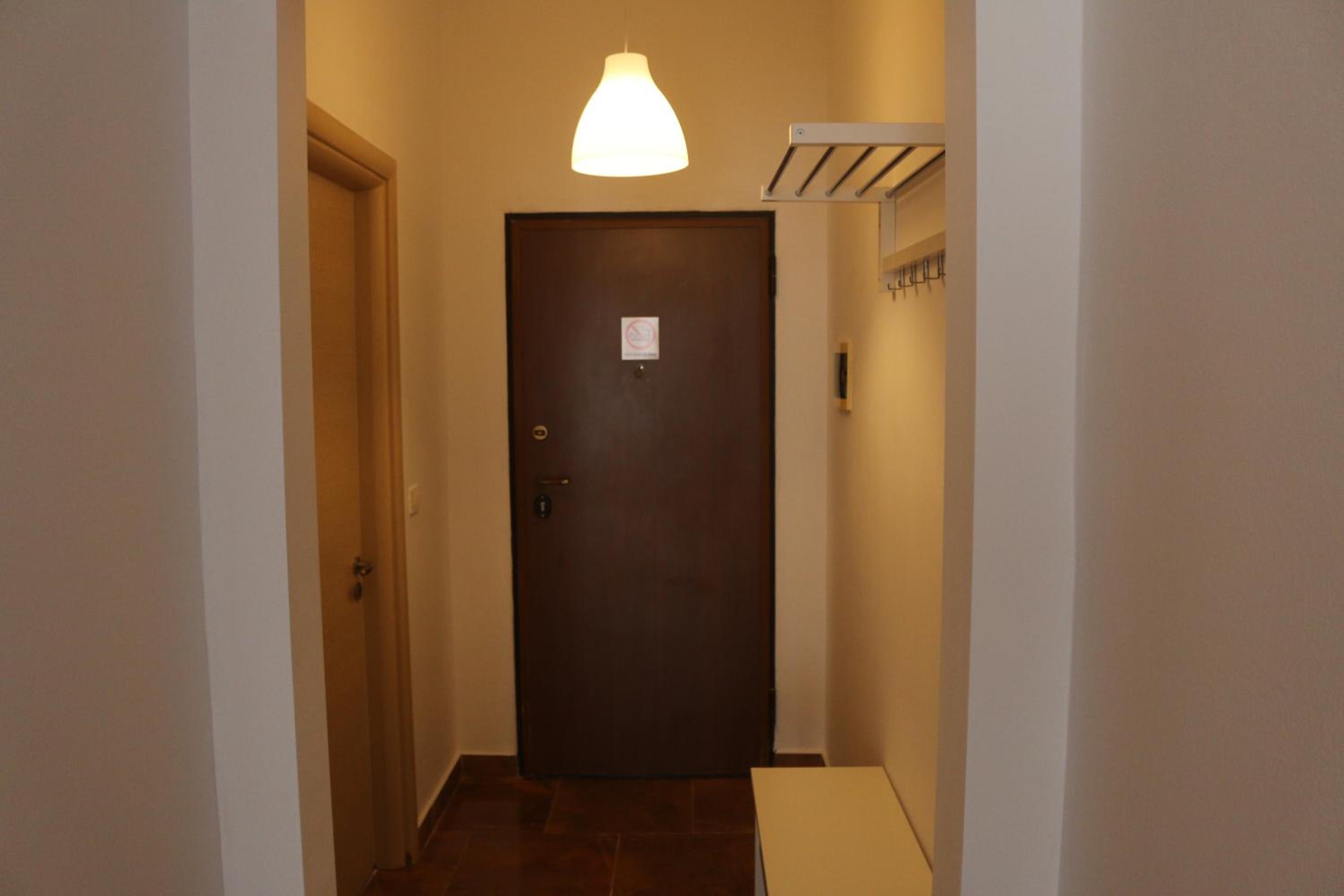 Two Worlds Sea View Apartment