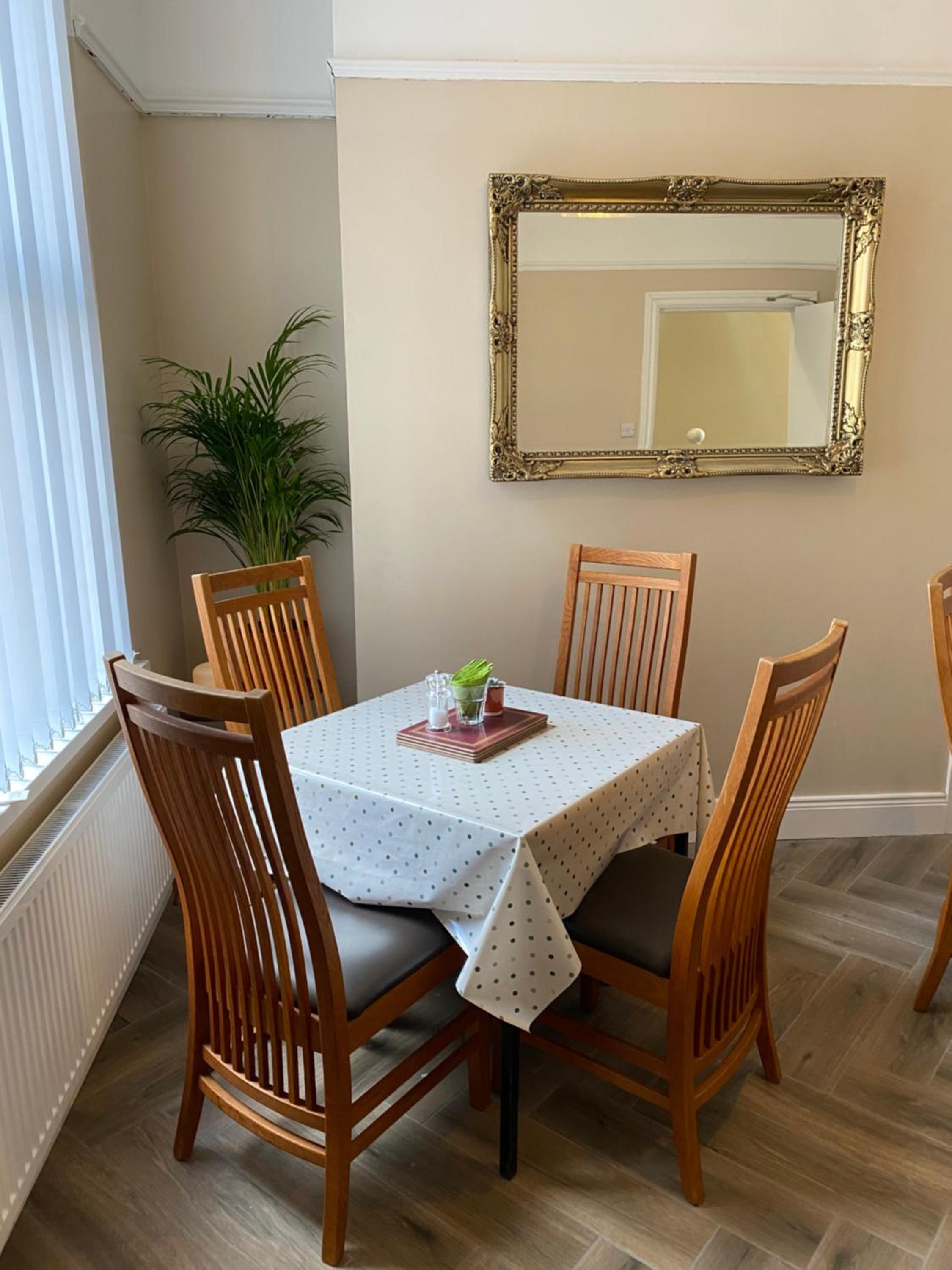 Roskeen Townhouse