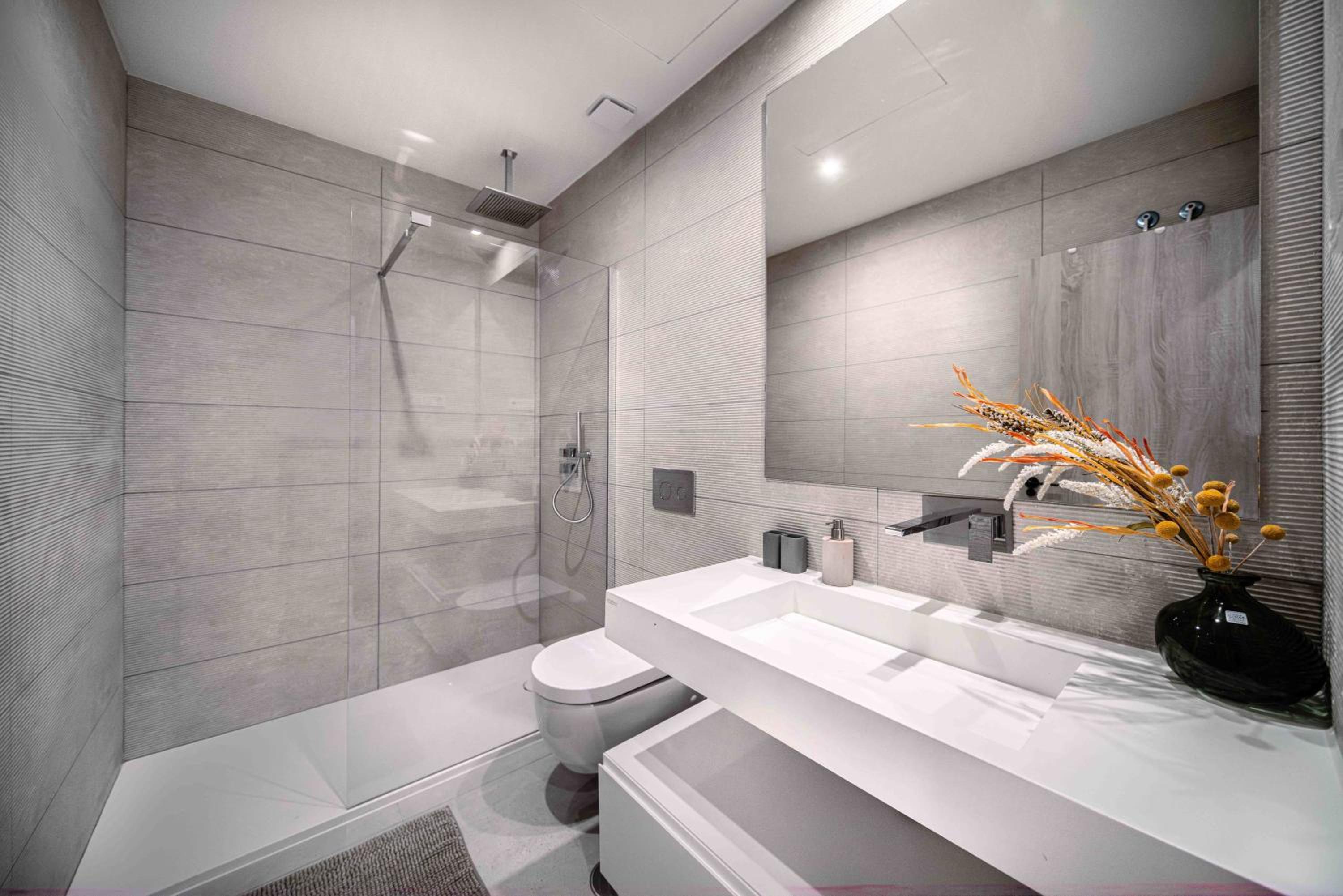 Casa Sol Luxury Rooftop Penthouse Gym Spa Pools