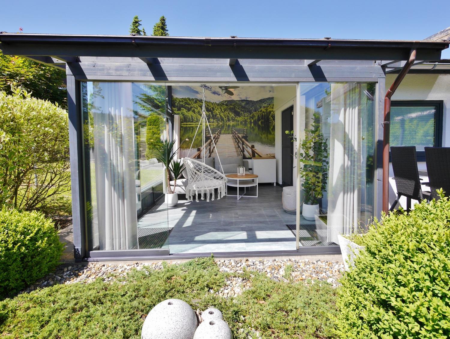 Ferienhaus 'Kahle Pön' mit MeineCardPlus, Wintergarten und eingezäuntem Garten