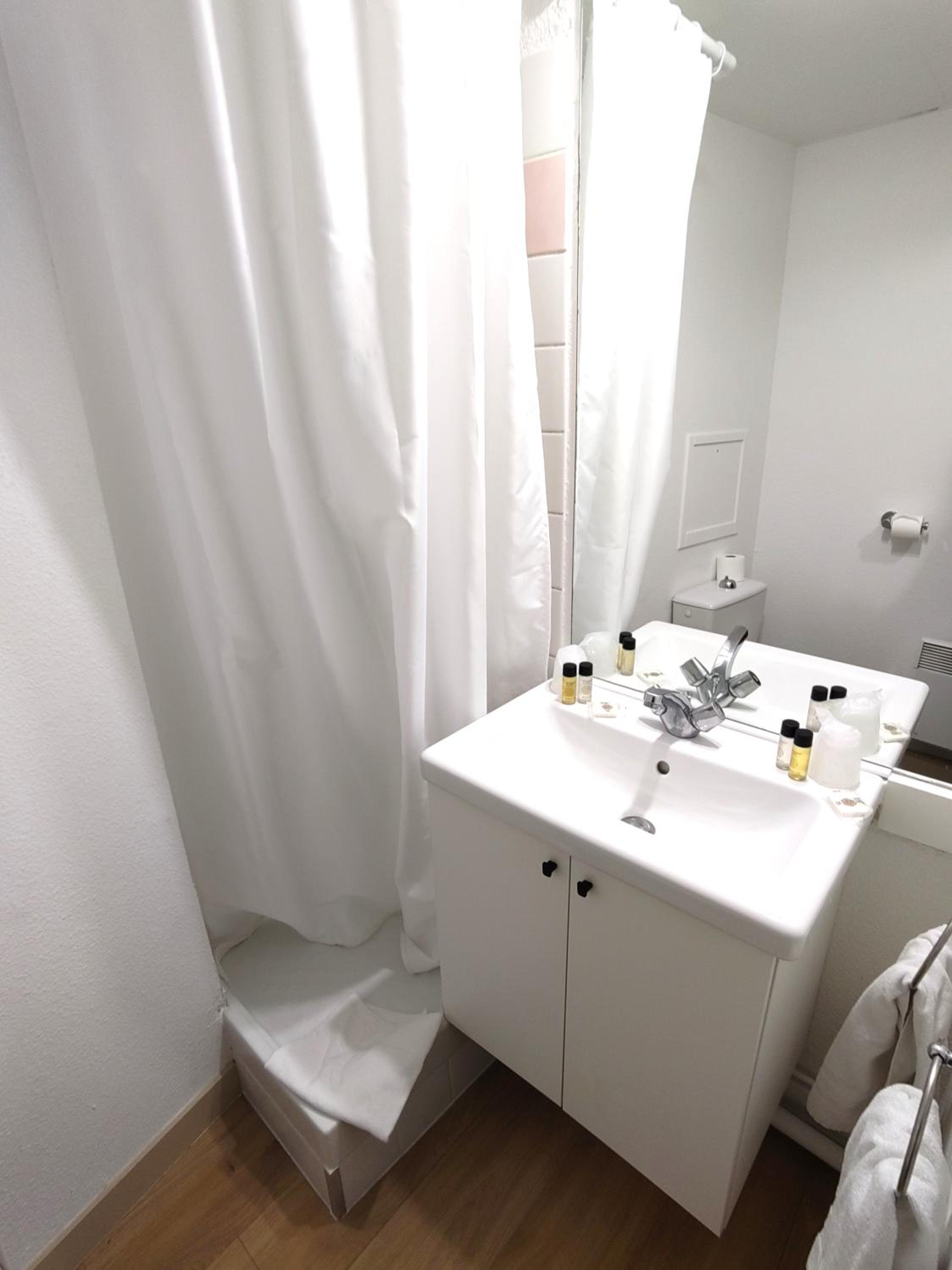 Grenoble Vacations - Sejours Affaires Grenoble Marie Curie - Property Image 3