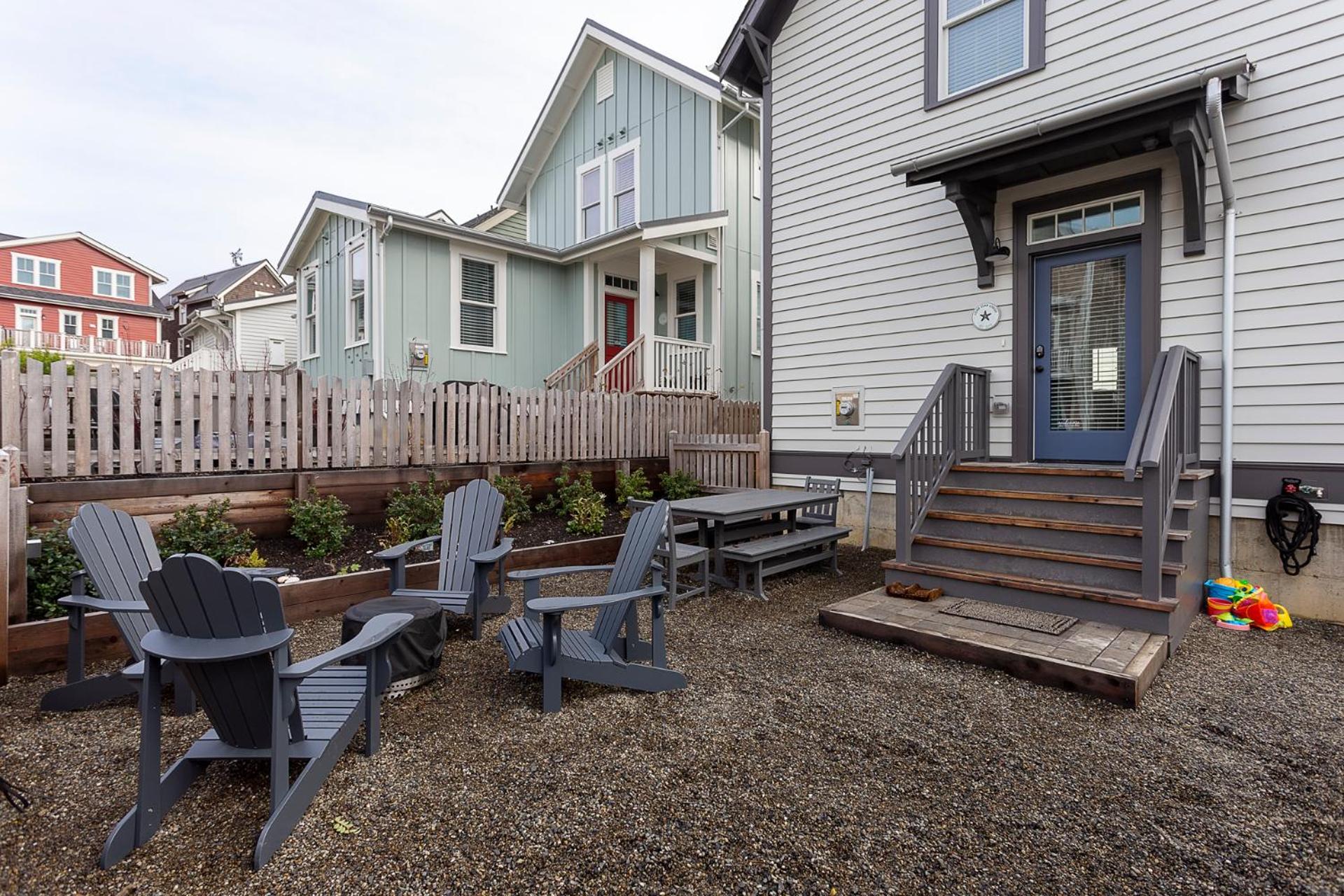 Tide & Seak by Seabrook Hospitality view 3