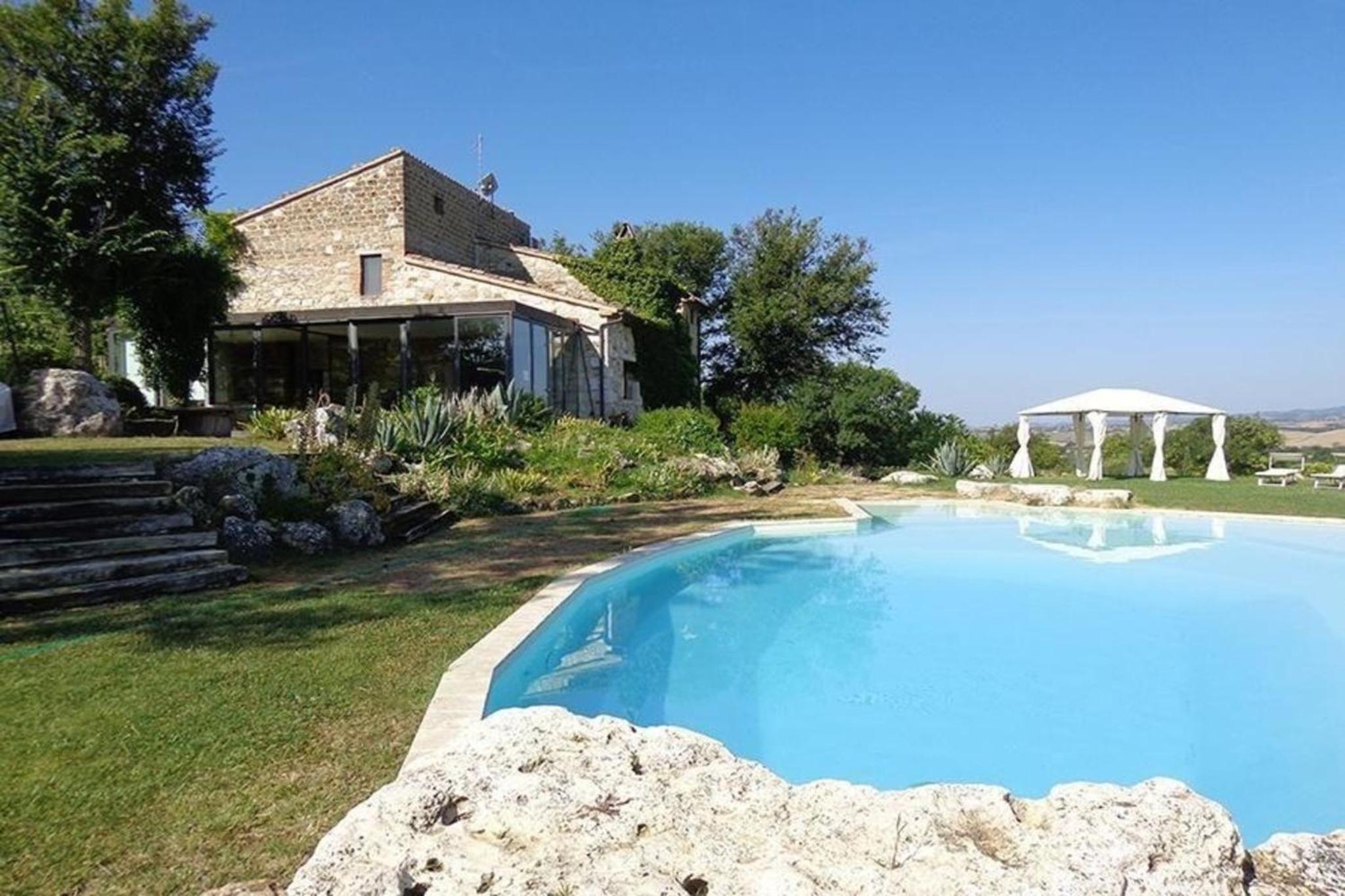 Ferienhaus in Manciano mit Pool view 2